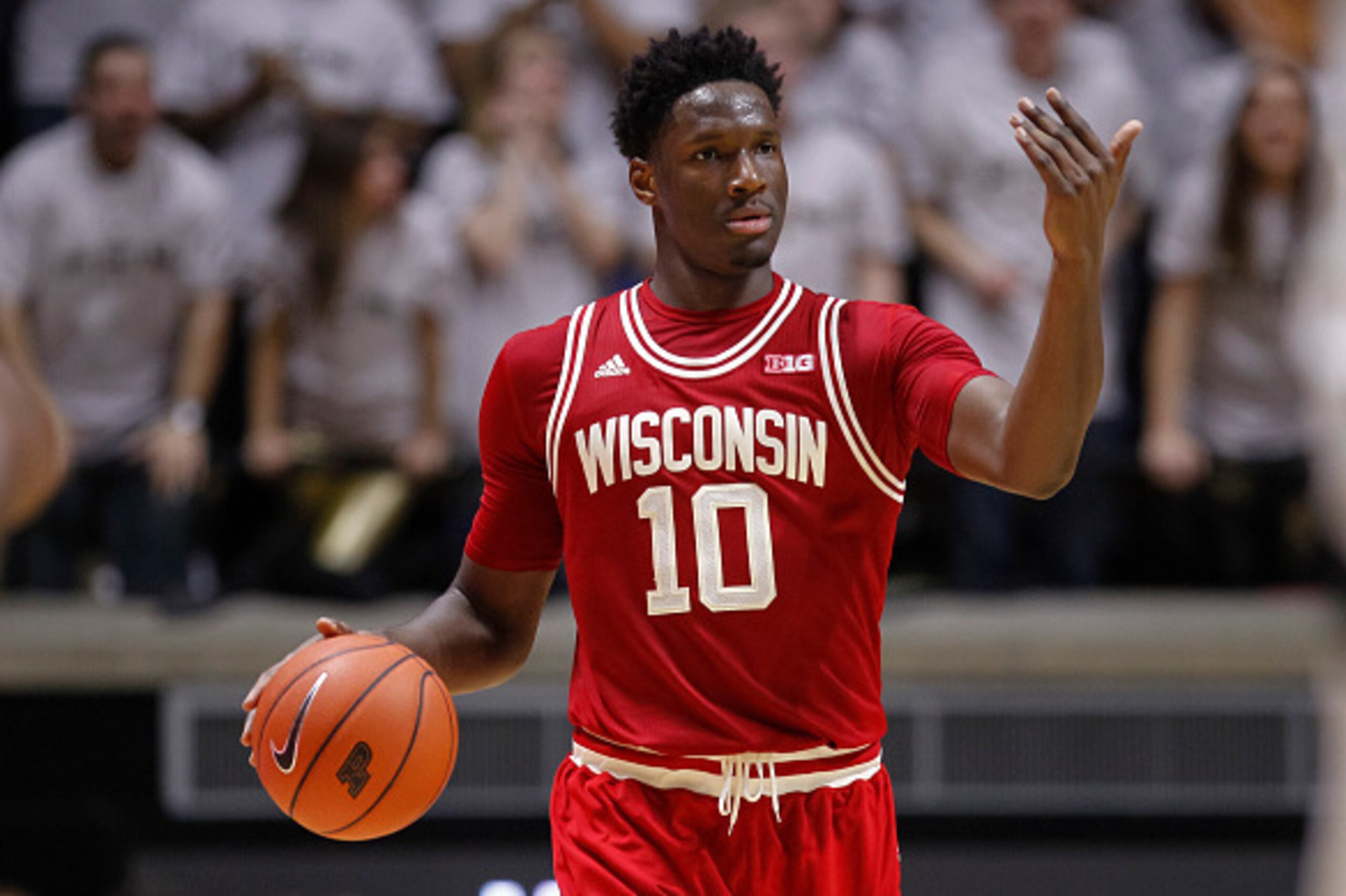 WEST LAFAYETTE, IN - MARCH 6: Nigel Hayes #10 of the Wisconsin Badgers brings the ball up court during the game against the Purdue Boilermakers at Mackey Arena on March 6,  2016 in West Lafayette, Indiana.  (Photo by Michael Hickey/Getty Images)