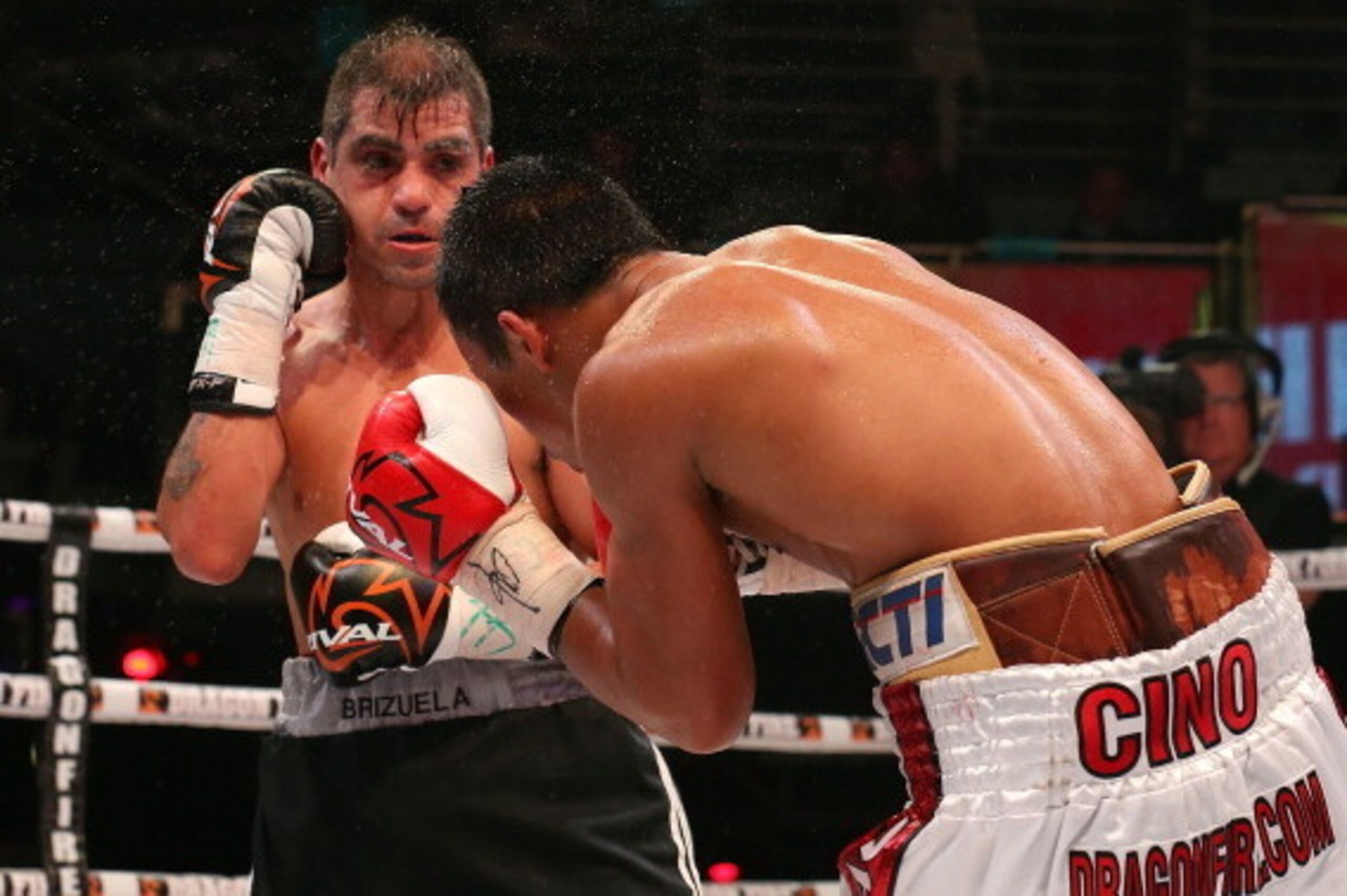 PERTH, AUSTRALIA - JULY 06:  Daniel Eduardo Brizuela of Argentina and Daud Yordan of Indonesia fight during the IBO World Lightweight Title bout at Metro City on July 6, 2013 in Perth, Australia.  (Photo by Paul Kane/Getty Images)