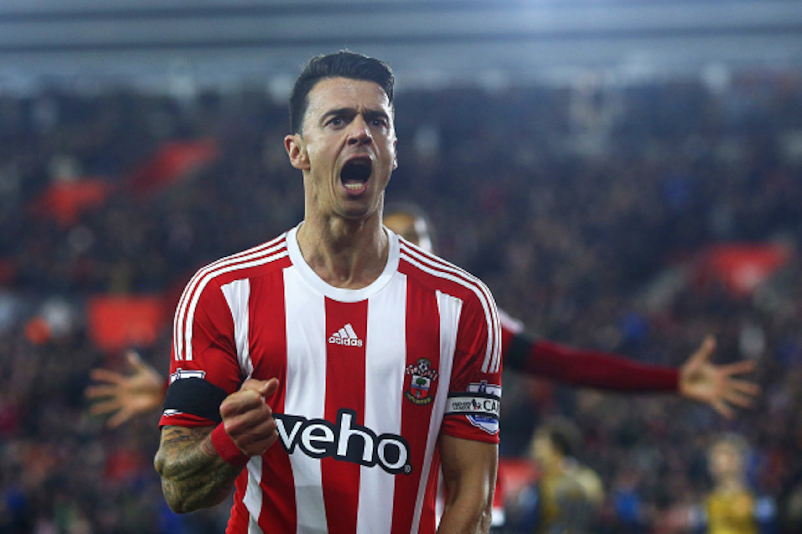 SOUTHAMPTON, ENGLAND - DECEMBER 26: Jose Fonte of Southampton celebrates as he scores their third goal during the Barclays Premier League match between Southampton and Arsenal at St Mary's Stadium on December 26, 2015 in Southampton, England. (Photo by SOUTHAMPTON, ENGLAND - DECEMBER 26: Jose Fonte of Southampton celebrates as he scores their third goal during the Barclays Premier League match between Southampton and Arsenal at St Mary's Stadium on December 26, 2015 in Southampton, England. (Photo by