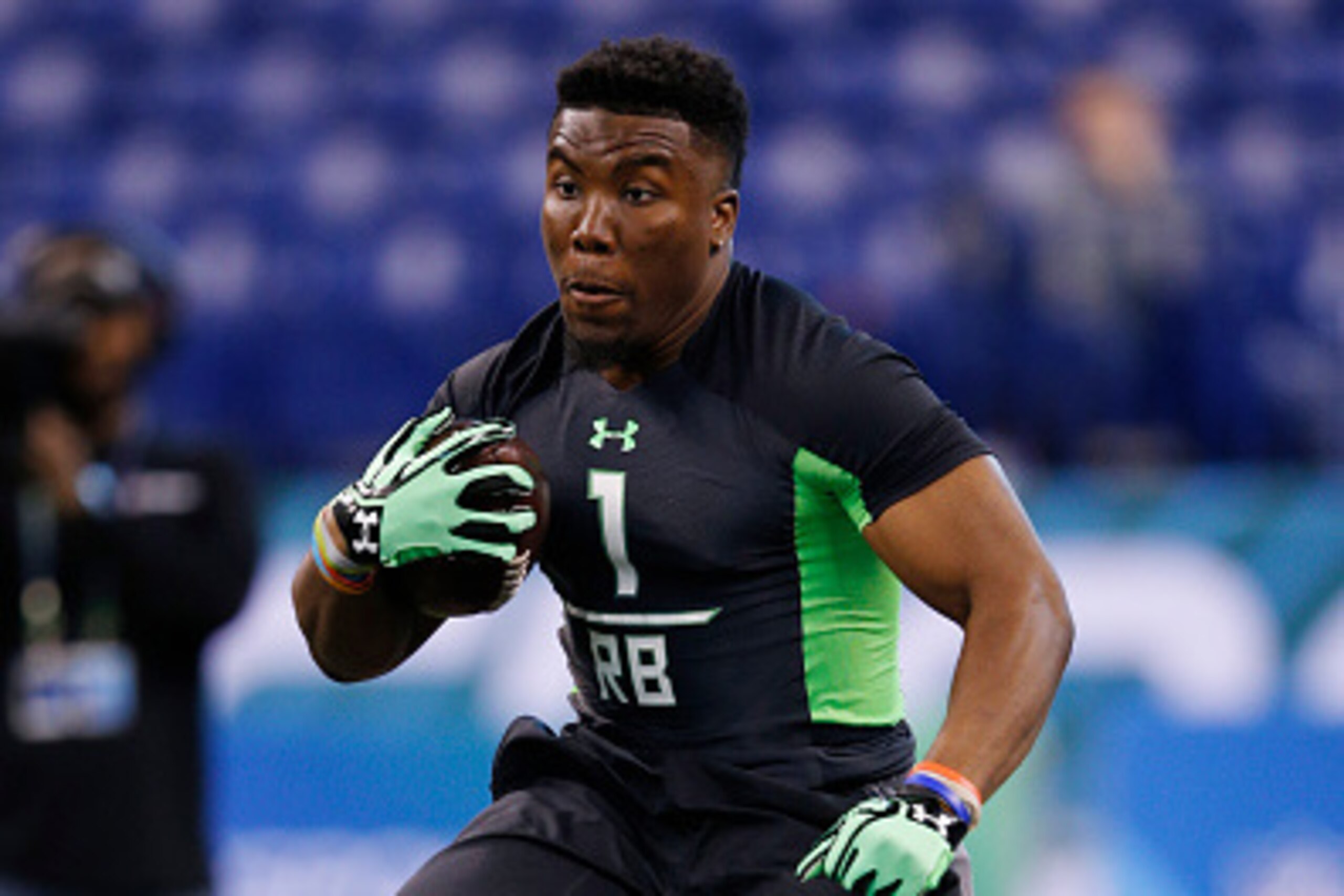 INDIANAPOLIS, IN - FEBRUARY 26: Running back Peyton Barber of Auburn in action during the 2016 NFL Scouting Combine at Lucas Oil Stadium on February 26, 2016 in Indianapolis, Indiana. (Photo by Joe Robbins/Getty Images)