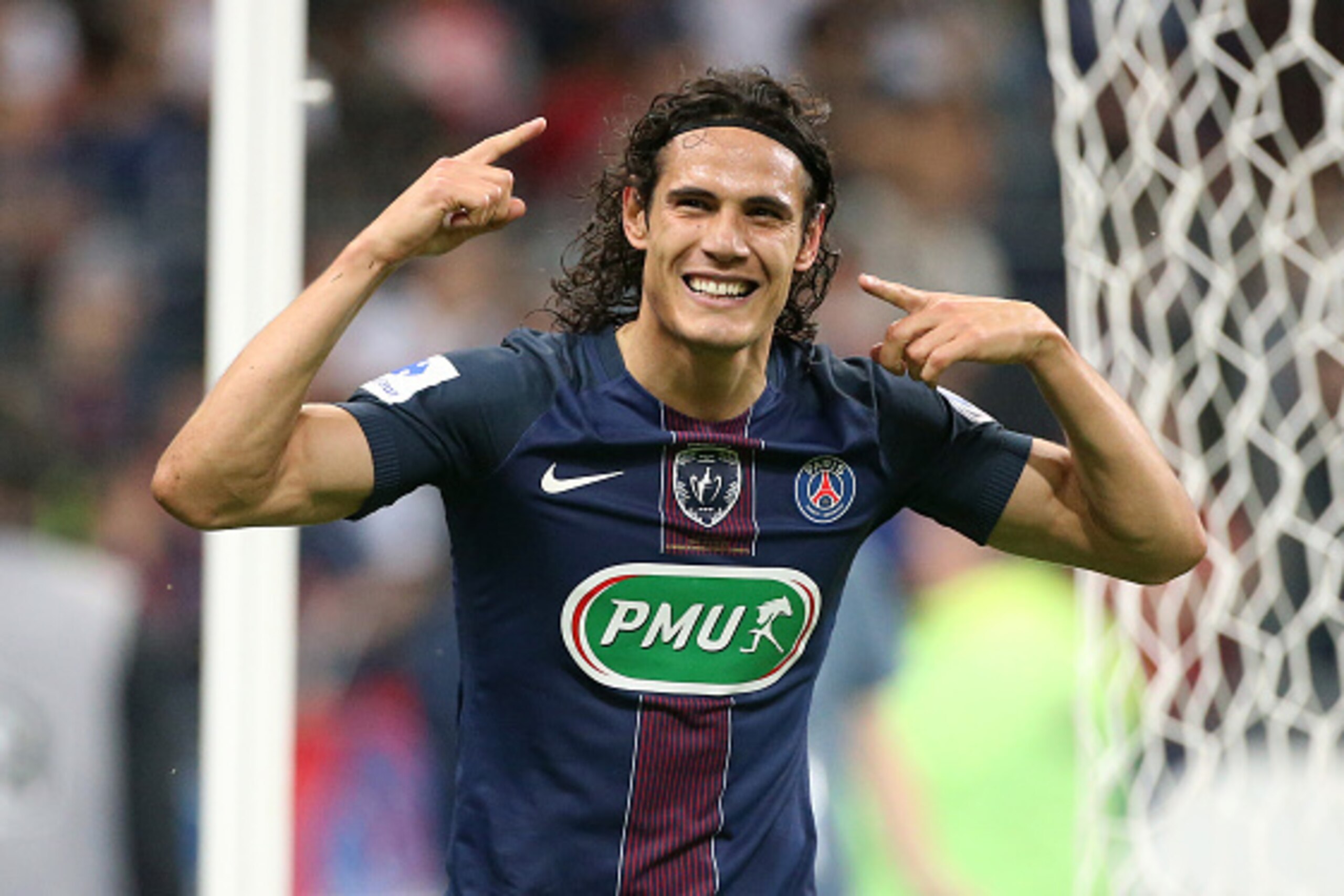 PARIS, FRANCE - MAY 21: Edinson Cavani of PSG celebrates his goal during the French Cup Final match between Paris Saint-Germain (PSG) and Olympique de Marseille (OM) at Stade de France on May 21, 2016 in Saint-Denis nearby Paris, France. (Photo by Jean Ca