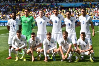 England players (TOP L/R): England's forward Daniel Sturridge, England's goalkeeper Ben Foster, England's defender Phil Jones, England's defender Chris Smalling, England's midfielder Frank Lampard, England's defender Gary Cahill. (FRONT L/R): England's mi