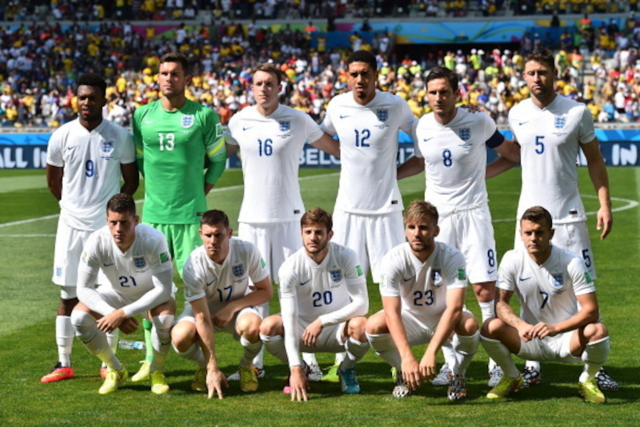 England players (TOP L/R): England's forward Daniel Sturridge, England's goalkeeper Ben Foster, England's defender Phil Jones, England's defender Chris Smalling, England's midfielder Frank Lampard, England's defender Gary Cahill. (FRONT L/R): England's mi