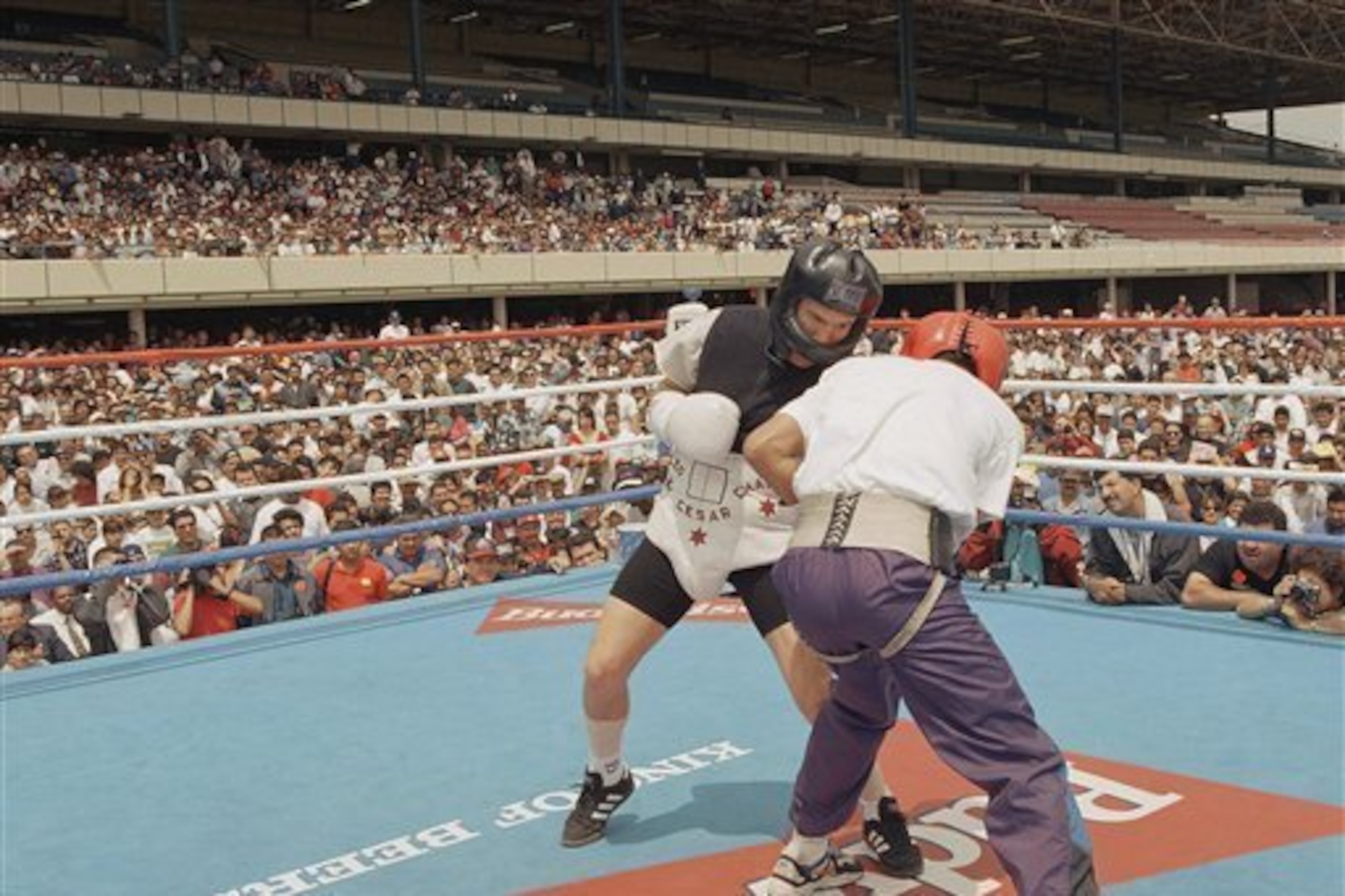 Thousands came out just to watch Chavez spar. Thousands came out just to watch Chavez spar.