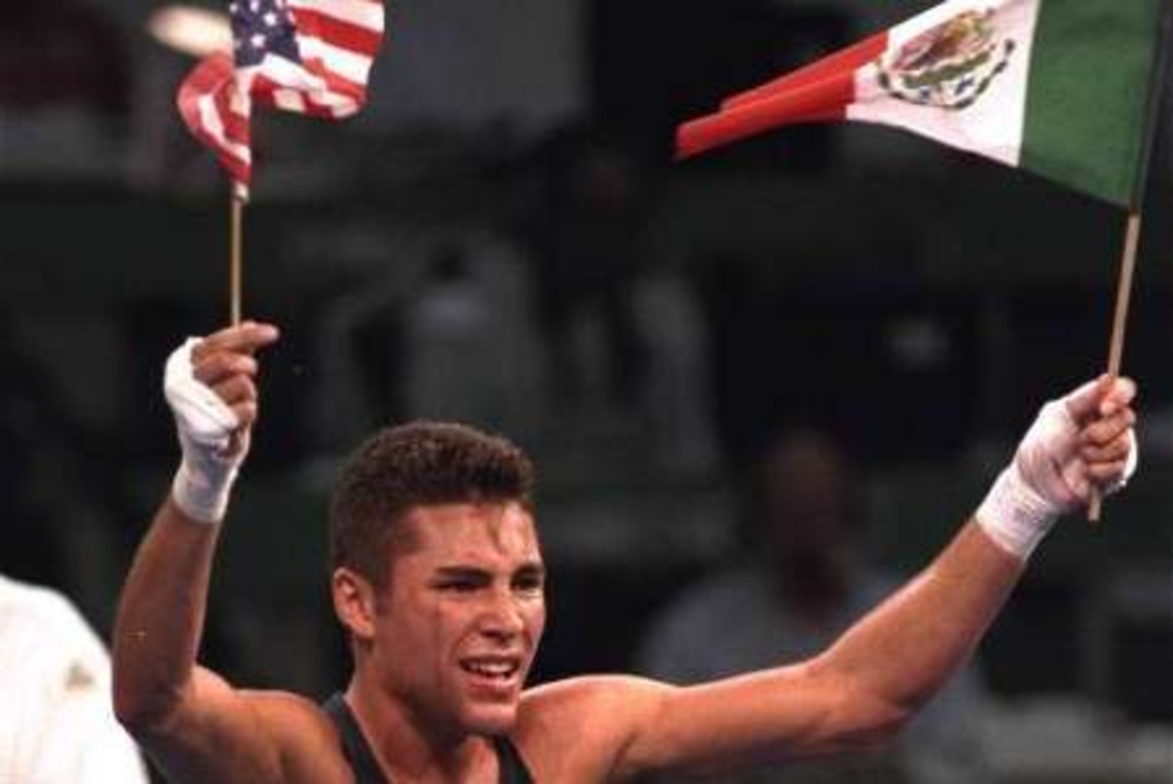 De La Hoya at the 1992 Olympics. De La Hoya at the 1992 Olympics.