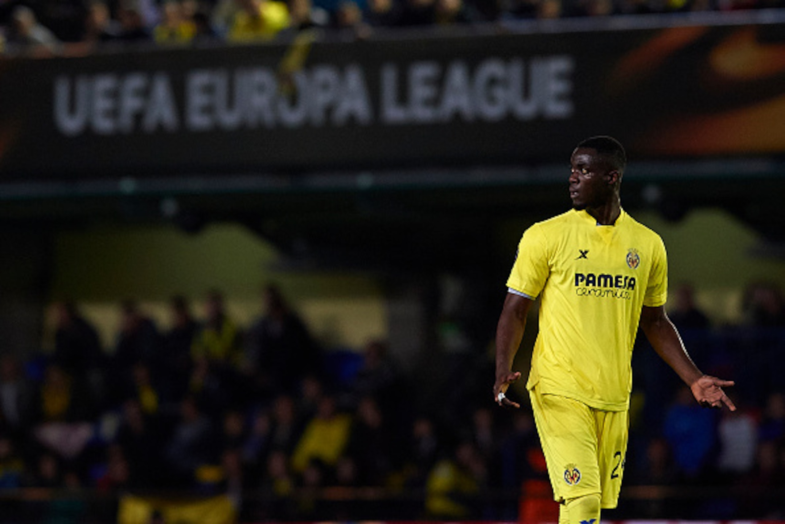 VILLARREAL, SPAIN - APRIL 07:  Eric Bertrand Bailly of Villarreal reacts during the UEFA Europa League Quarter Final first leg match between Villarreal CF and Sparta Prague at El Madrigal on April 7, 2016 in Villarreal, Spain.  (Photo by Manuel Queimadelo