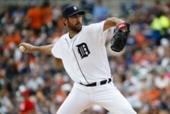 Jun 5, 2016; Detroit, MI, USA; Detroit Tigers starting pitcher Justin Verlander (35) pitches in the first inning against the Chicago White Sox at Comerica Park. Mandatory Credit: Rick Osentoski-USA TODAY Sports