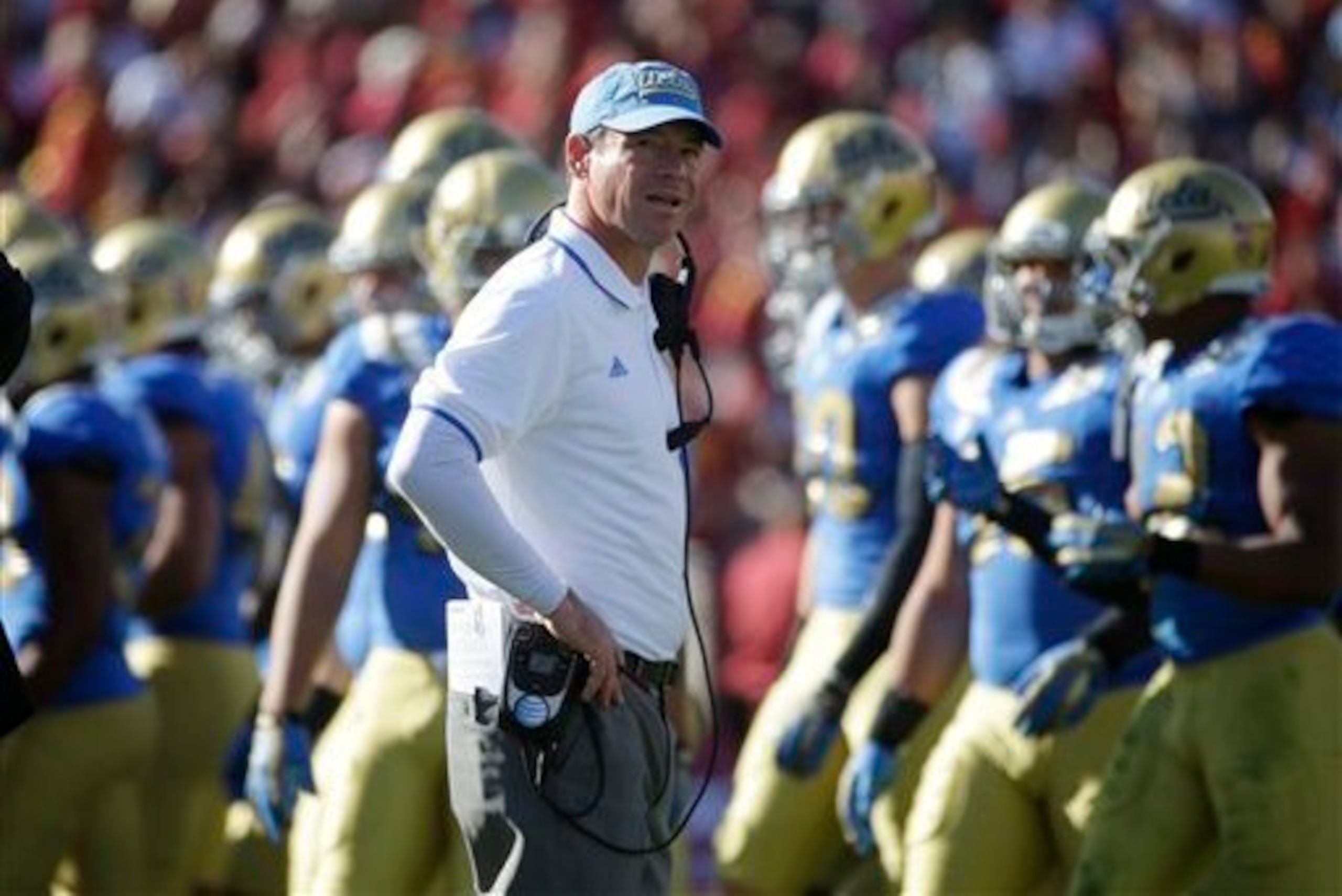 UCLA HC Jim Mora UCLA HC Jim Mora