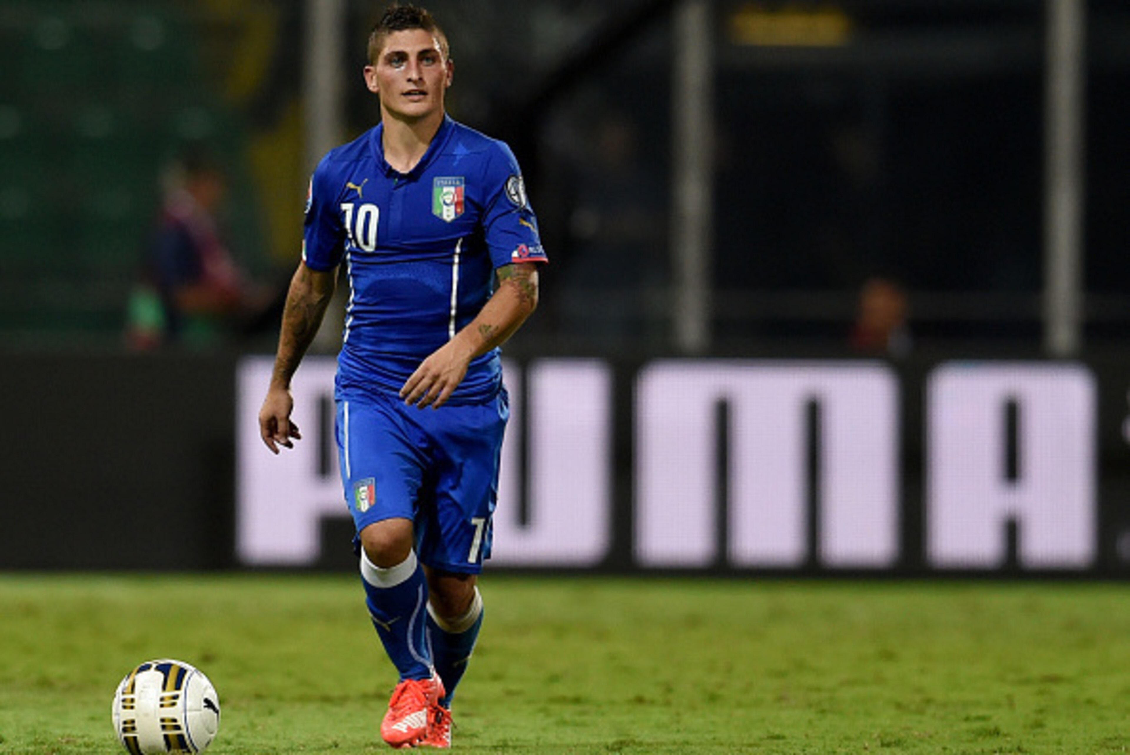 PALERMO, ITALY - SEPTEMBER 06:  Marco Verratti of Italy in action during the UEFA EURO 2016 Qualifier match between Italy and Bulgaria on September 6, 2015 in Palermo, Italy.  (Photo by Claudio Villa/Getty Images)