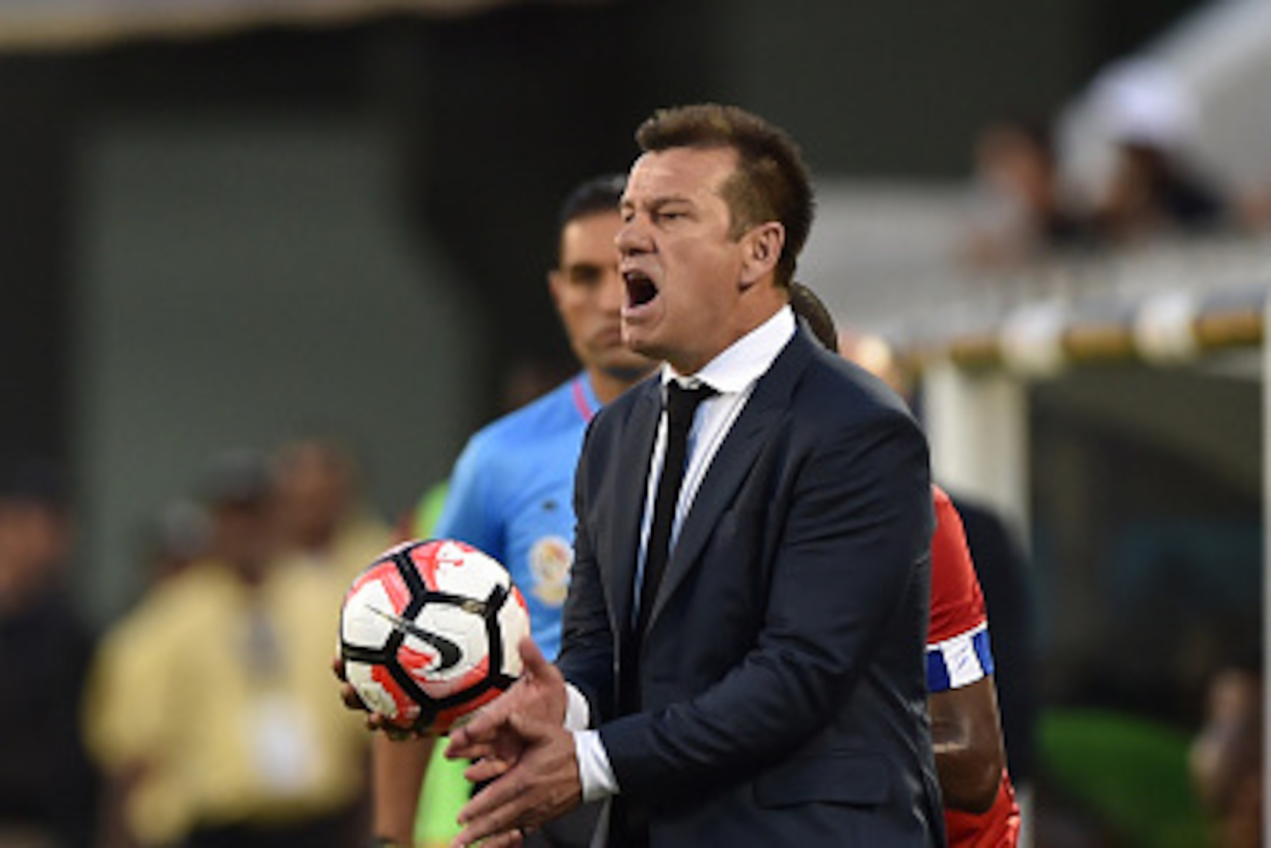 Brazil's coach Dunga gestures during a Copa America Centenario football match against Haiti in Orlando, Florida, United States, on June 8, 2016. / AFP / Hector RETAMAL (Photo credit should read HECTOR RETAMAL/AFP/Getty Images) Brazil's coach Dunga gestures during a Copa America Centenario football match against Haiti in Orlando, Florida, United States, on June 8, 2016. / AFP / Hector RETAMAL (Photo credit should read HECTOR RETAMAL/AFP/Getty Images)