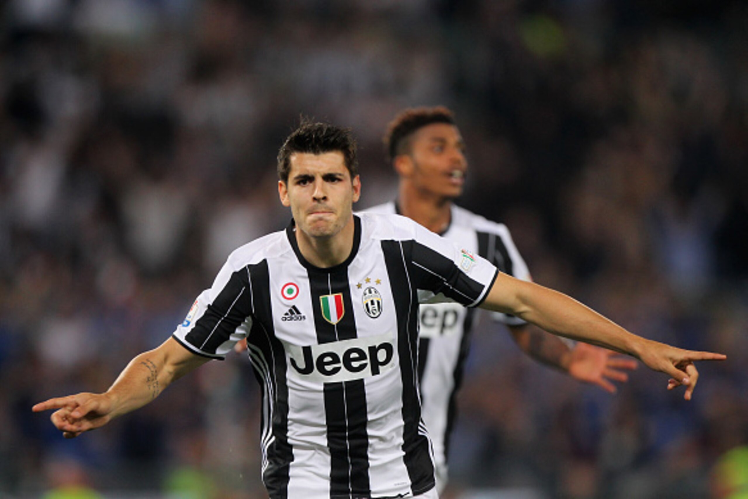 ROME, ITALY - MAY 21:  Alvaro Morata of Juventus FC celebrates after scoring the opening goal during the TIM Cup match between AC Milan and Juventus FC at Stadio Olimpico on May 21, 2016 in Rome, Italy.  (Photo by Paolo Bruno/Getty Images)