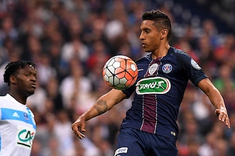 Paris Saint-Germain's Brazilian defender Marquinhos controls the ball during the French Cup final football match beween Marseille (OM) and Paris Saint-Germain (PSG) on May 21, 2016 at the Stade de France in Saint-Denis, north of Paris.  AFP PHOTO / FRANCK