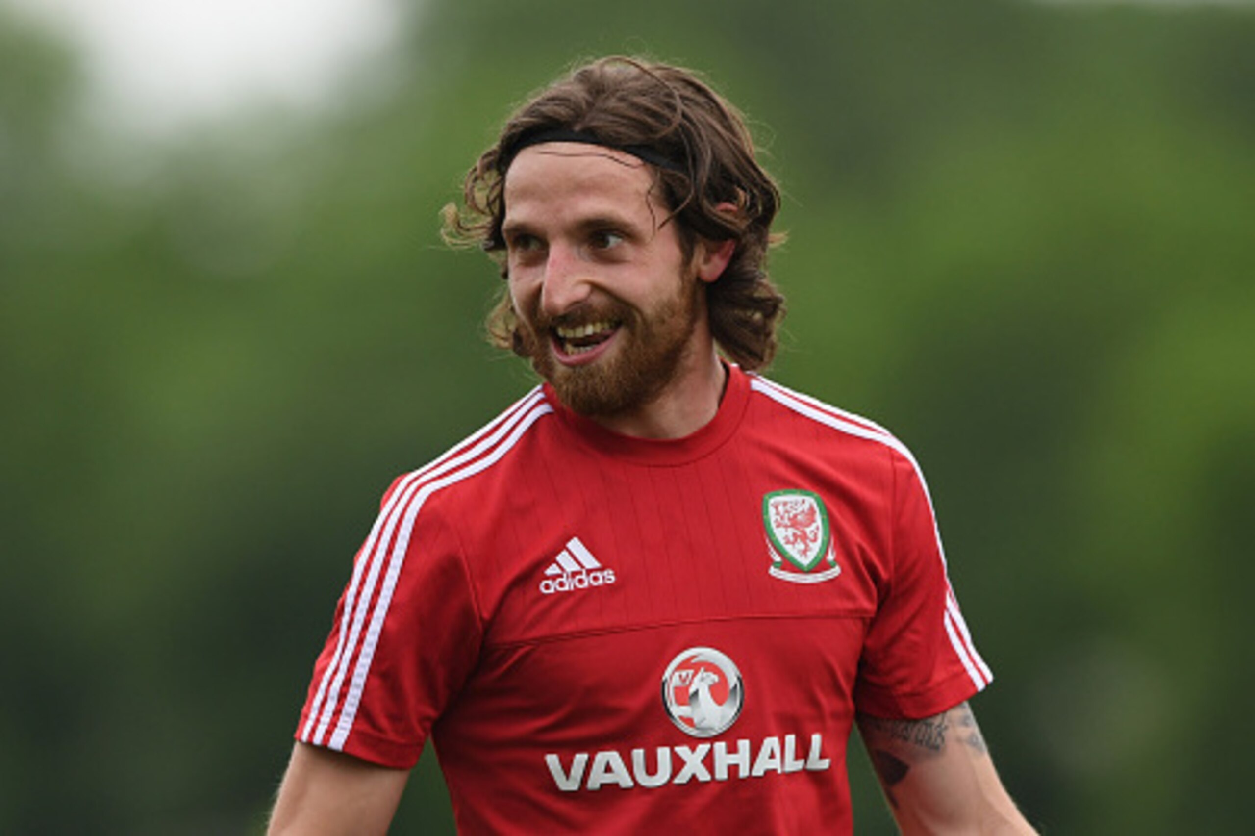 CARDIFF, WALES - JUNE 01:  Wales player Joe Allen in action during Wales training at the Vale hotel complex on June 1, 2016 in Cardiff, Wales.  (Photo by Stu Forster/Getty Images)