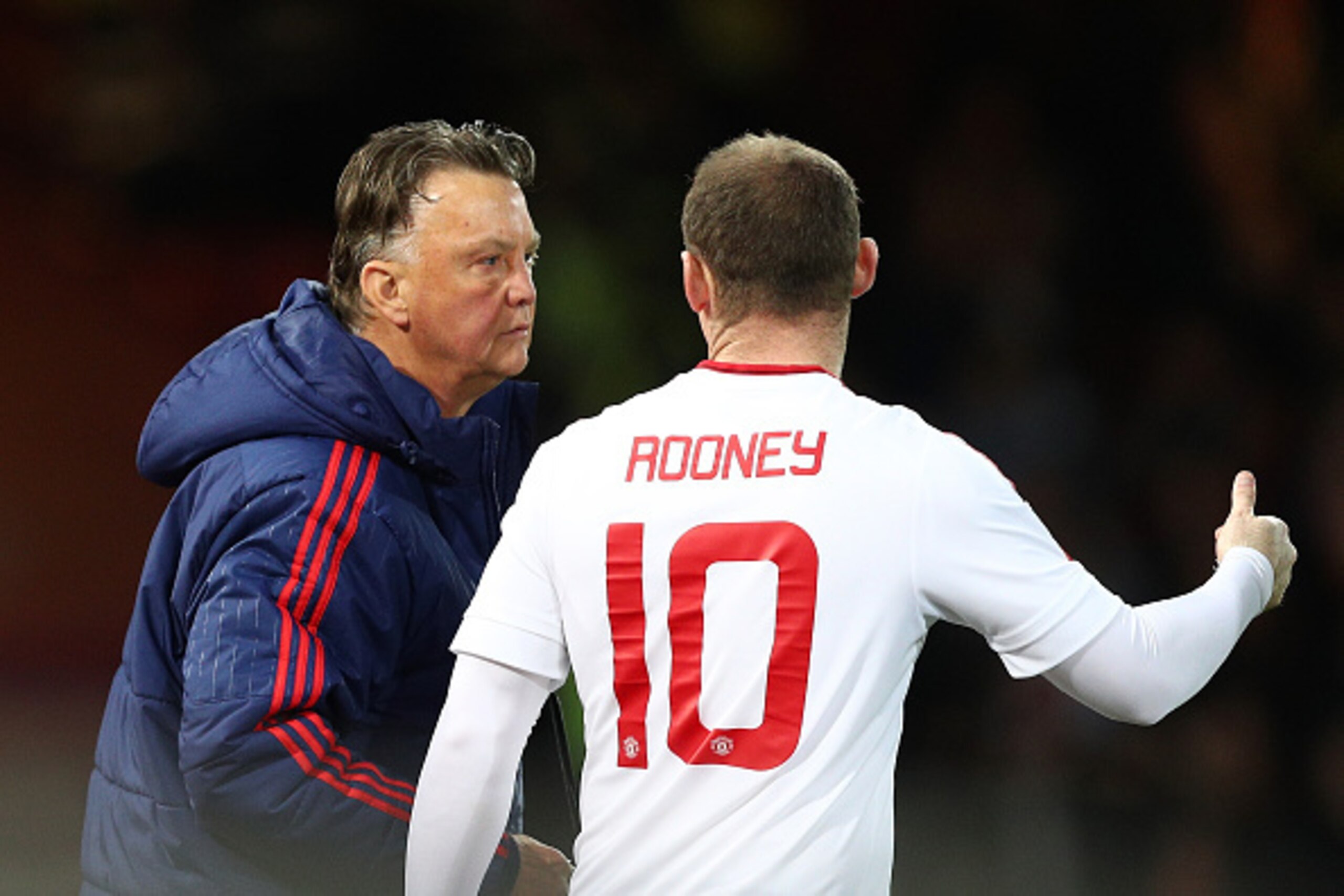 LONDON, ENGLAND - APRIL 13:  Wayne Rooney of Manchester United talks to Louis van Gaal, manager of Manchester United during The Emirates FA Cup, sixth round replay between West Ham United and Manchester United at the Boleyn Ground on April 13, 2016 in Lon