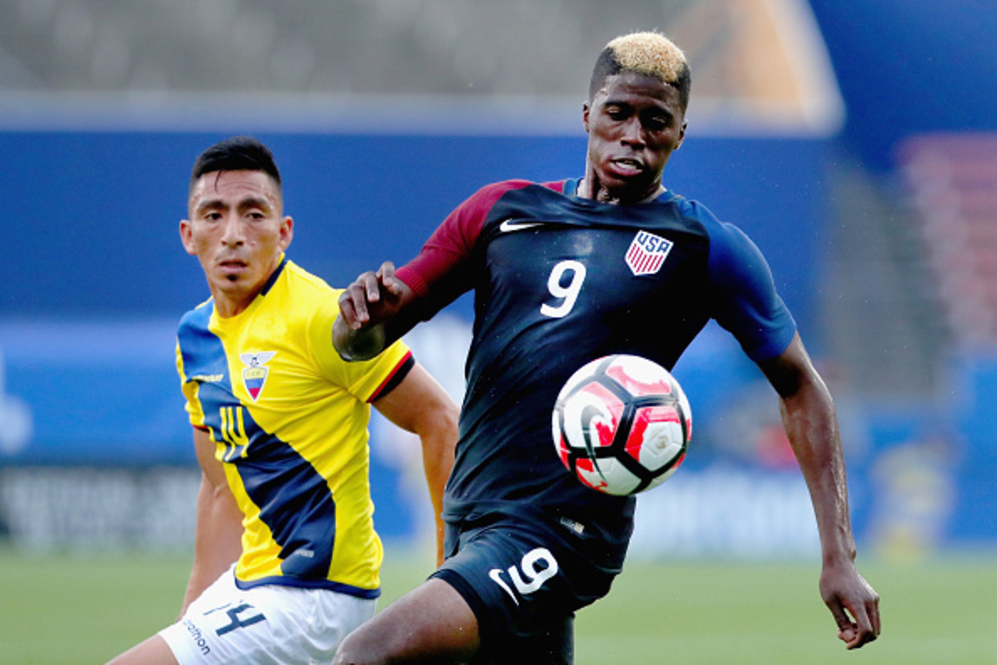 FRISCO, TX - MAY 25:  Gyasi Zardes #9 of the United States controls the ball against Angel Mena #14 of Ecuador in the first half during an International Friendly match at Toyota Stadium on May 25, 2016 in Frisco, Texas.  (Photo by Tom Pennington/Getty Ima