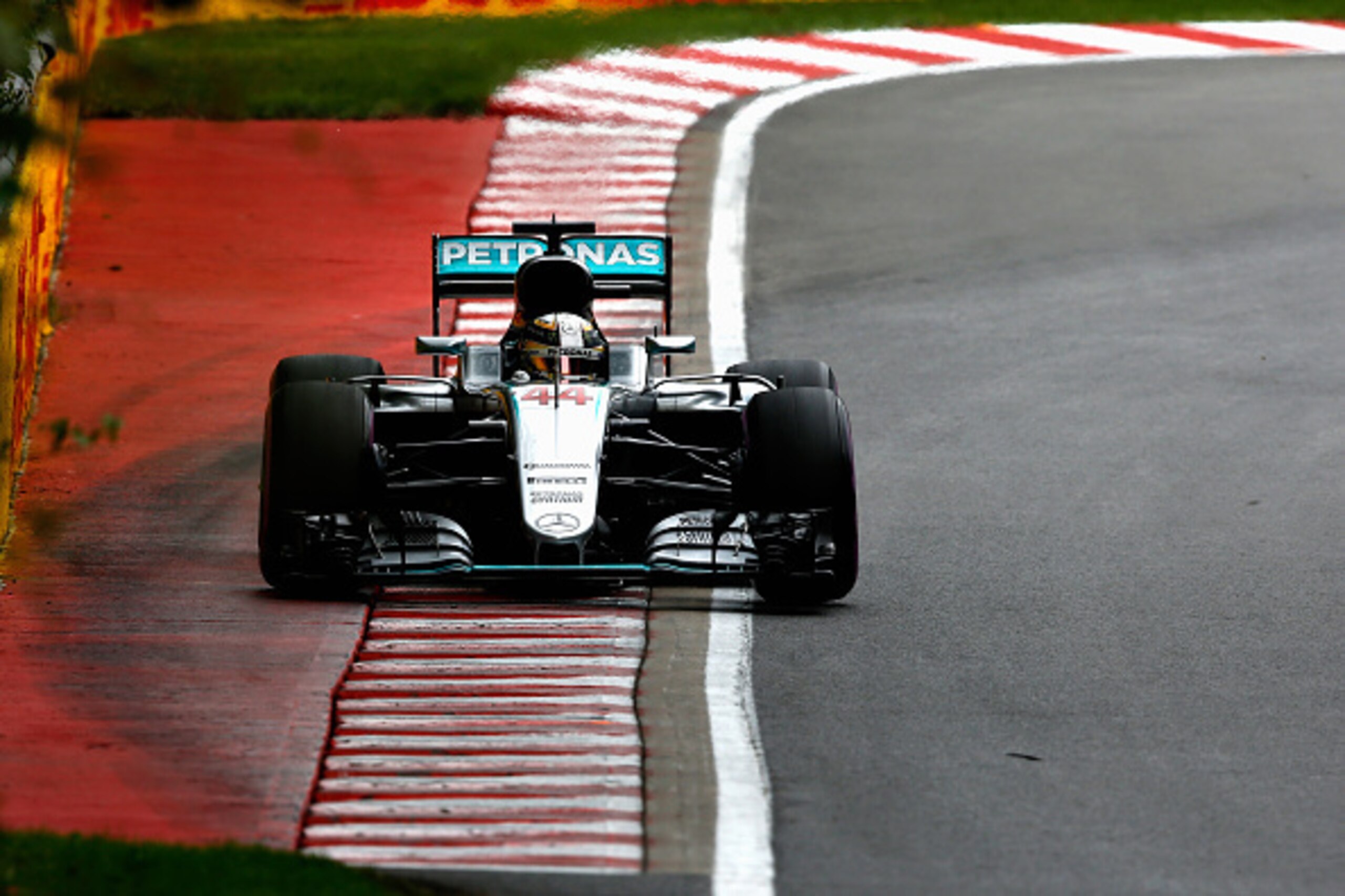 MONTREAL, QC - JUNE 11: Lewis Hamilton of Great Britain driving the (44) Mercedes AMG Petronas F1 Team Mercedes F1 WO7 Mercedes PU106C Hybrid turbo on track during qualifying for the Canadian Formula One Grand Prix at Circuit Gilles Villeneuve on June 11,