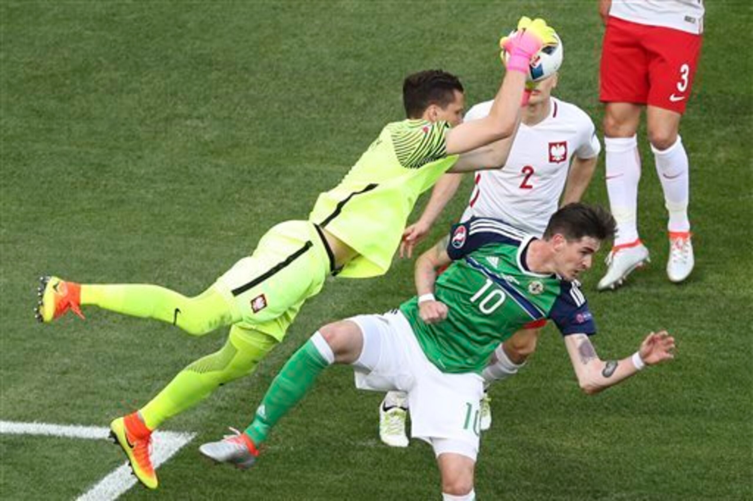 Poland goalkeeper Wojciech Szczesny was a brave figure in Poland's goal.