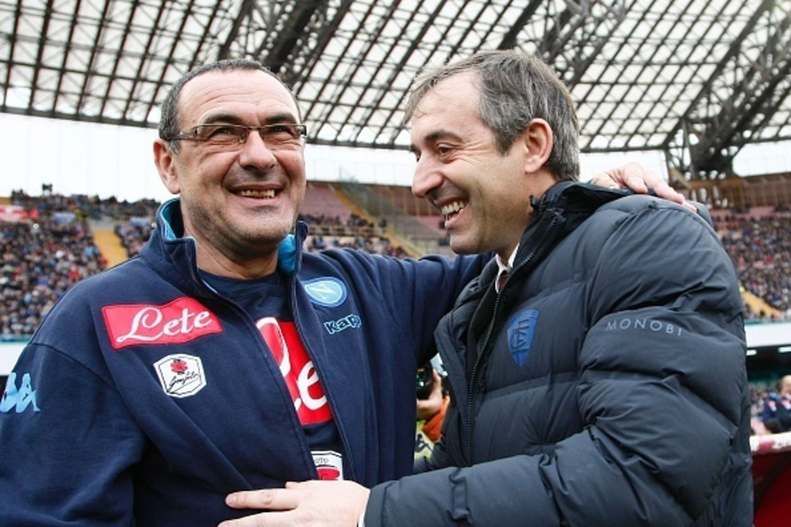 Napoli's Italian coach Maurizio Sarri (L) greets Empoli's Italian coach Marco Giampaolo before the Italian Serie A football match SSC Napoli vs Empoli FC on January 31, 2016 at the San Paolo stadium in Naples. / AFP / CARLO HERMANN (Photo credit sh Napoli's Italian coach Maurizio Sarri (L) greets Empoli's Italian coach Marco Giampaolo before the Italian Serie A football match SSC Napoli vs Empoli FC on January 31, 2016 at the San Paolo stadium in Naples. / AFP / CARLO HERMANN (Photo credit sh