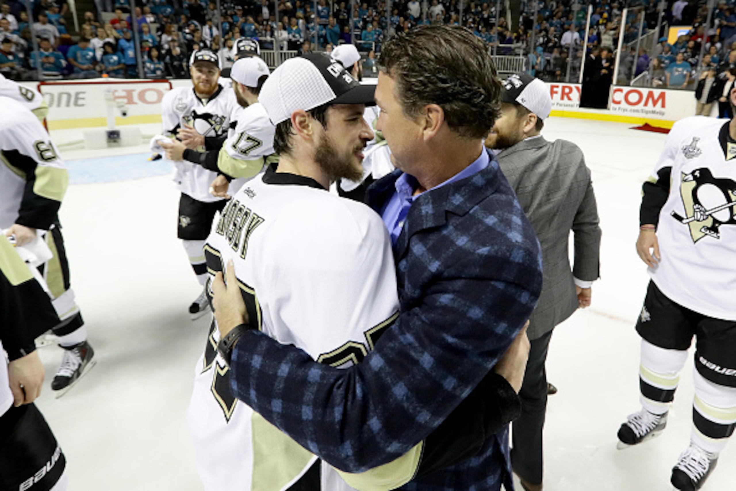 SAN JOSE, CA - JUNE 12:  Pittsburgh Penguins Co-owner and Chairman Mario Lemieux celebrates with Sidney Crosby #87 after their 3-1 victory to win the Stanley Cup against the San Jose Sharks in Game Six of the 2016 NHL Stanley Cup Final at SAP Center on Ju