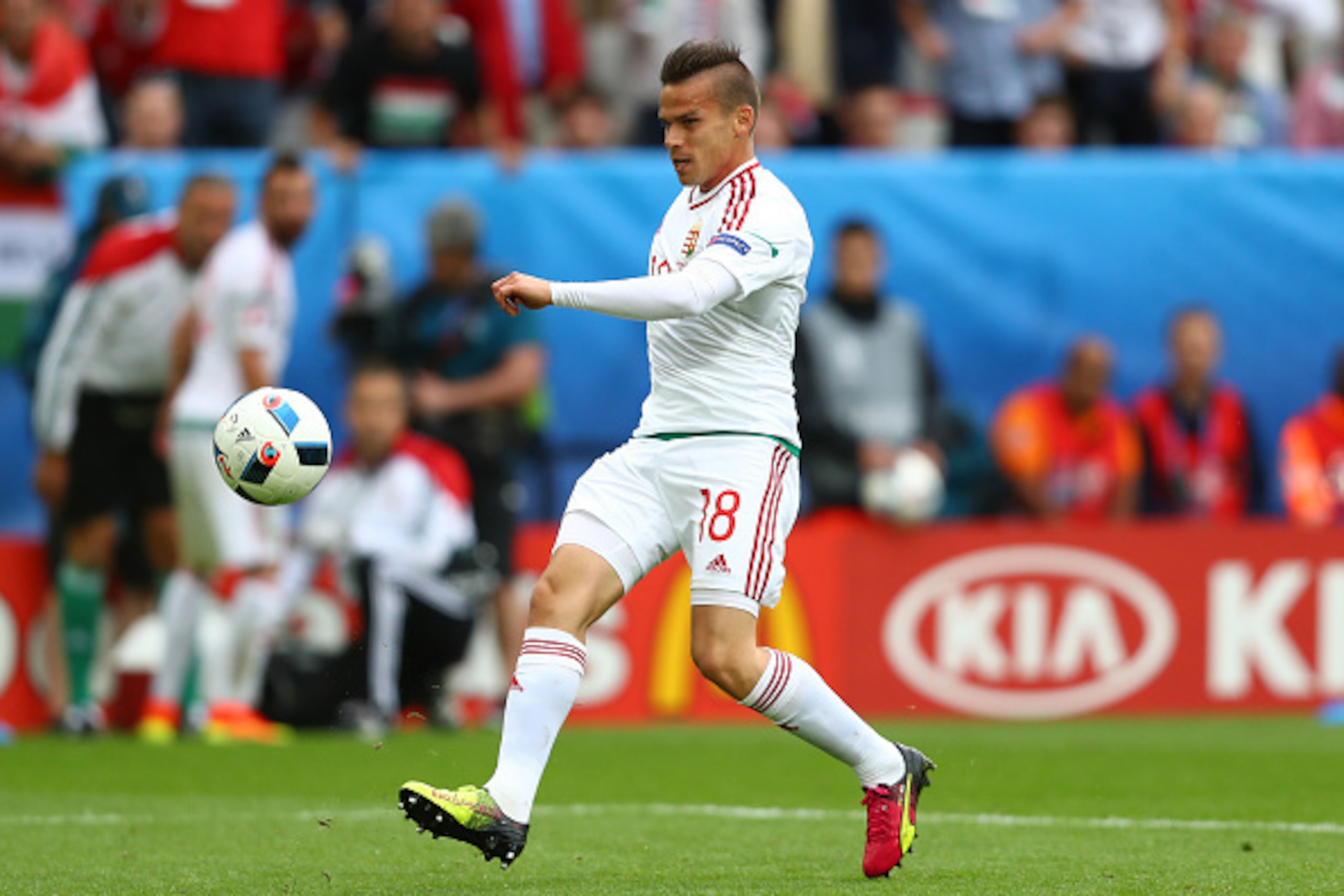 BORDEAUX, FRANCE - JUNE 14: Zoltan Stieber of Hungary scores his team's second goal during the UEFA EURO 2016 Group F match between Austria and Hungary at Stade Matmut Atlantique on June 14, 2016 in Bordeaux, France.  (Photo by Dean Mouhtaropoulos/Getty I
