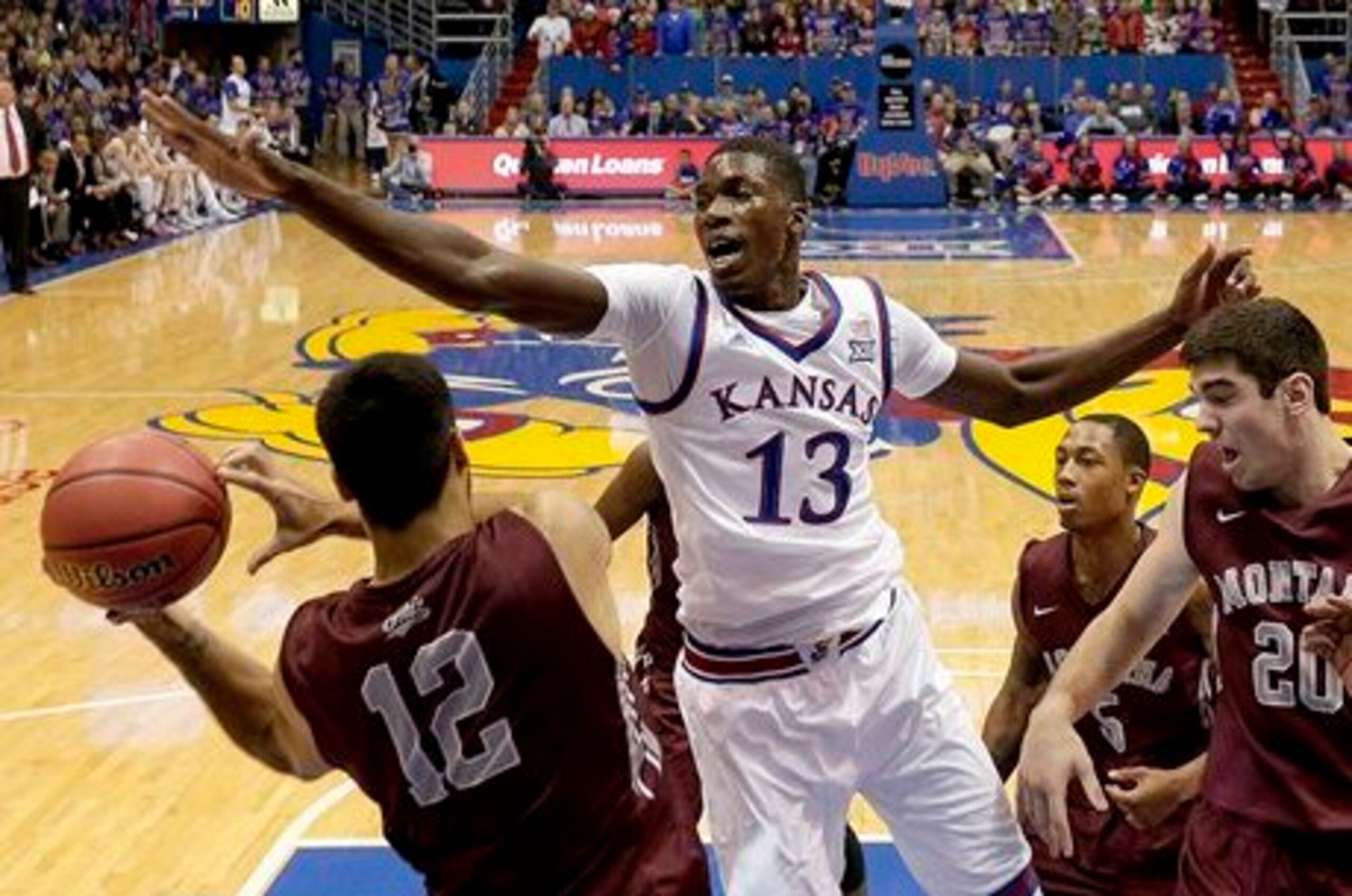 Cheick Diallo averaged nearly one block per game in just 7.5 minutes per contest at Kansas.