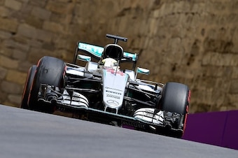 Mercedes AMG Petronas F1 Team's British driver  Lewis Hamilton steers his car at the Baku City Circuit, on June 17, 2016 in Baku, during the first practice session for the European Formula One Grand Prix.  / AFP / ANDREJ ISAKOVIC        (Photo credit shou