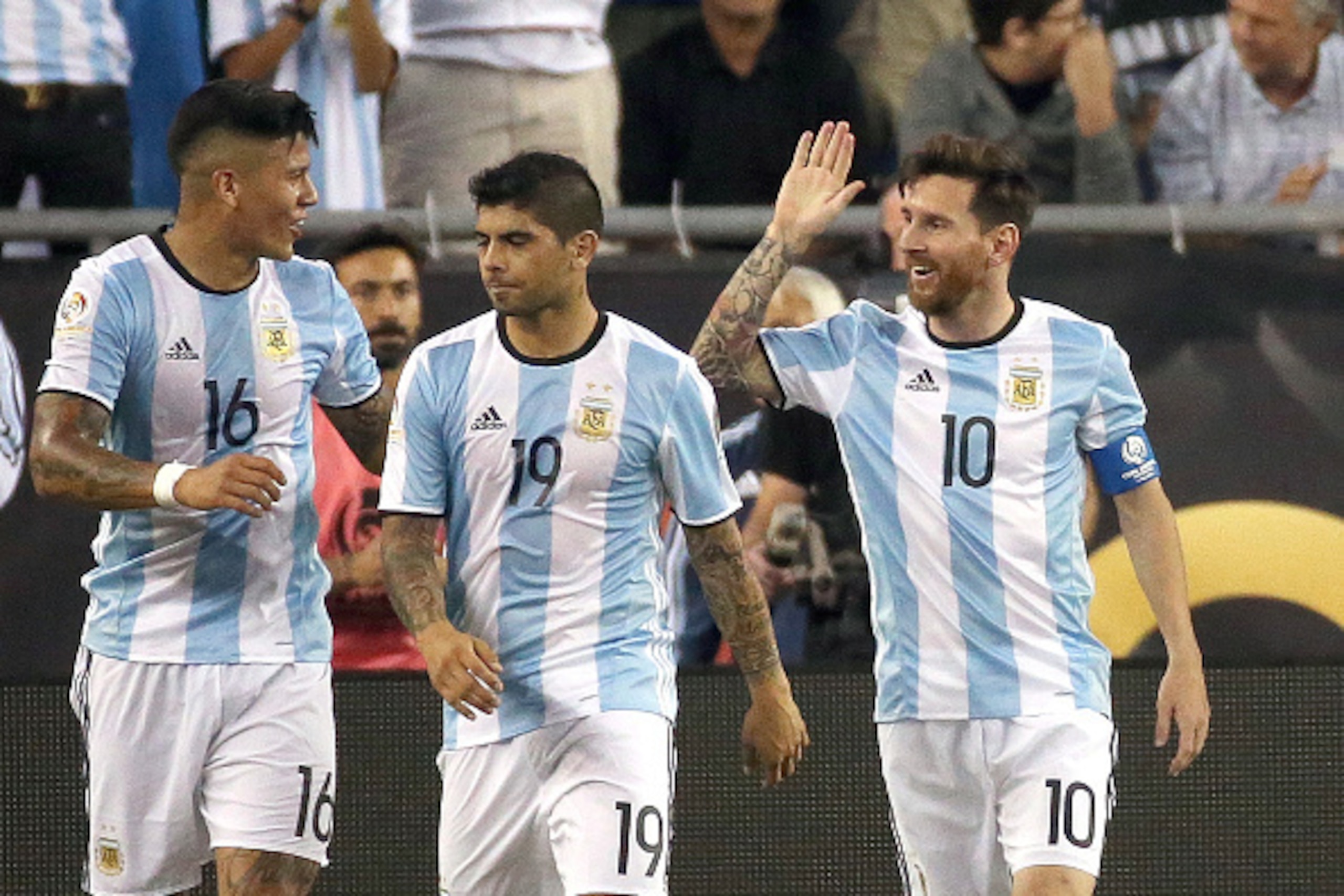 FOXBORO, MA - JUNE 18: Lionel Messi #10 of Argentina celebrates with Marcos Rojo #16 and Ever Banega #19 in the second half during the 2016 Copa America Centenario quarterfinal match against Venezuela at Gillette Stadium on June 18, 2016 in Foxboro, Massa
