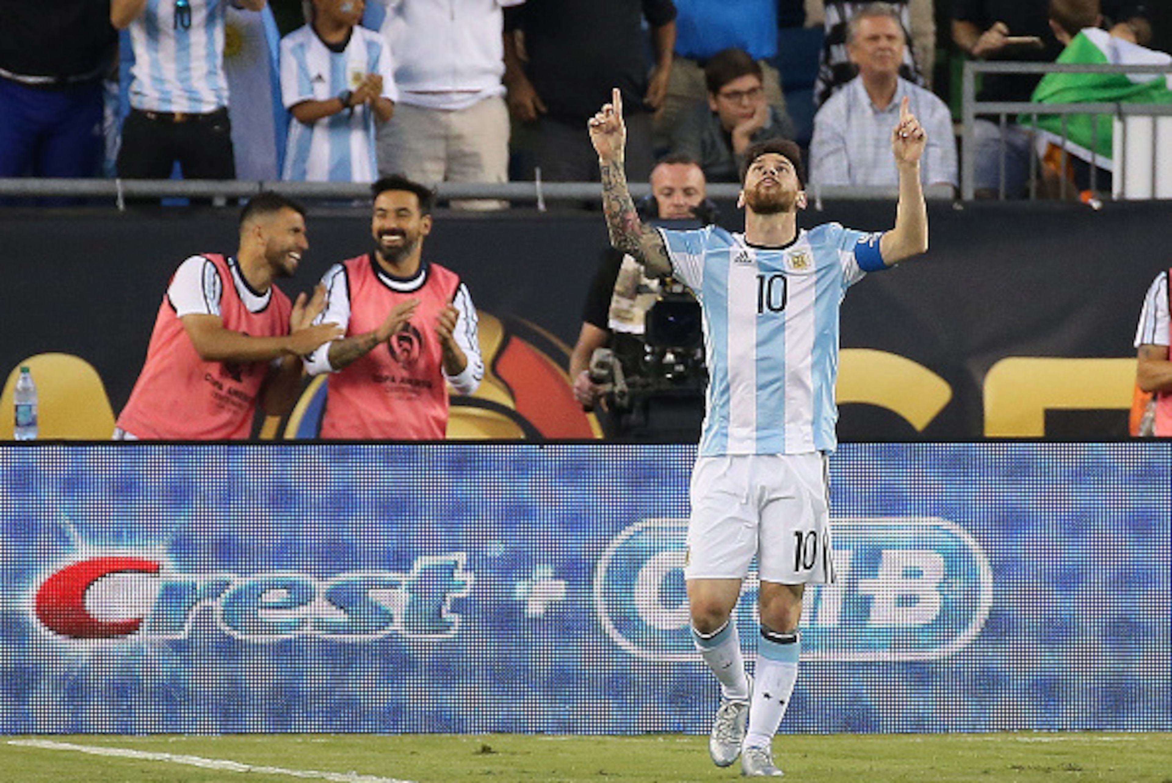 FOXBORO, MA - JUNE 18: Lionel Messi #10 of Argentina celebrates his goal in the second half during the 2016 Copa America Centenario quarterfinal match against Venezuela at Gillette Stadium on June 18, 2016 in Foxboro, Massachusetts. (Photo by Jim Rogash/G