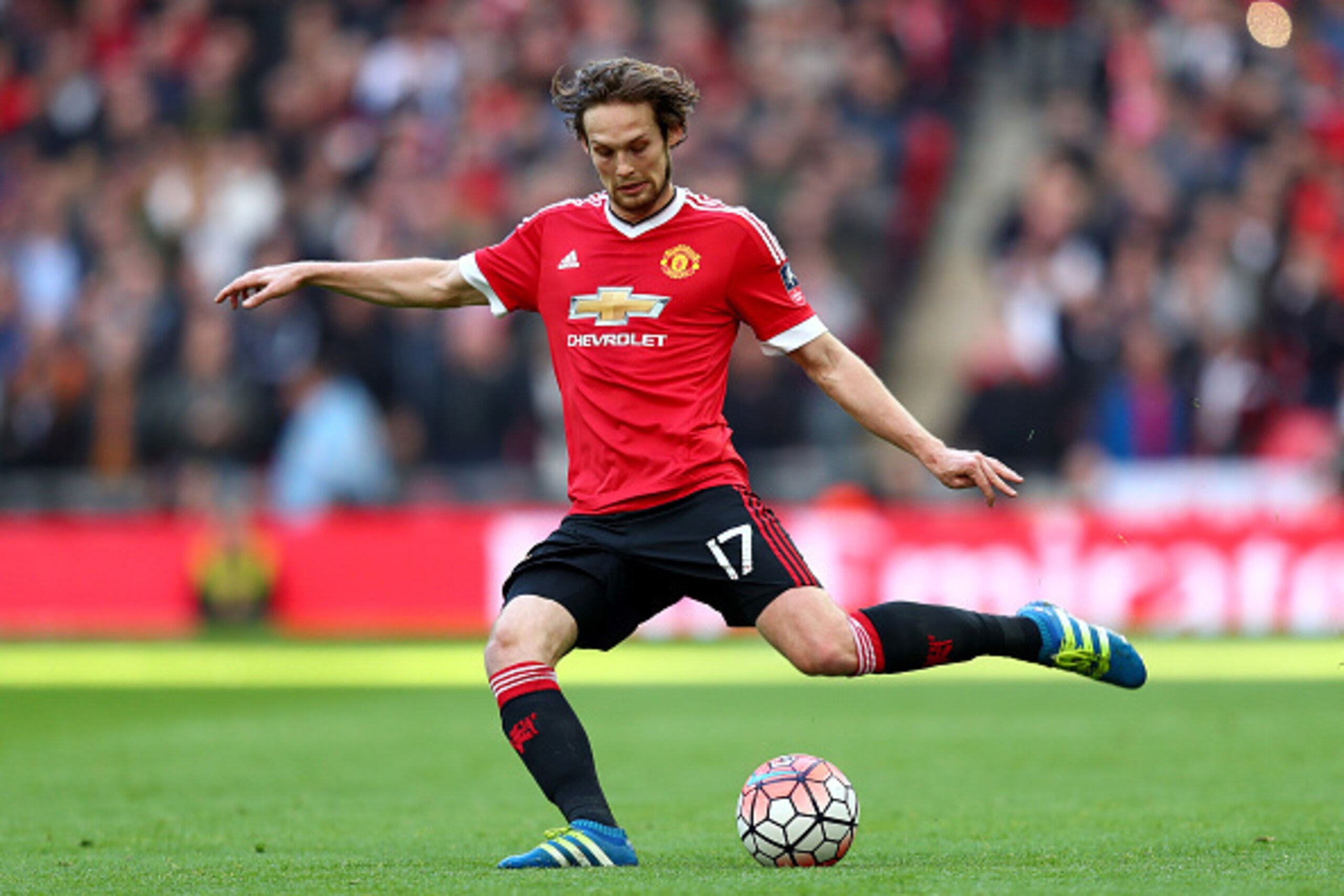 LONDON, ENGLAND - APRIL 23: Daley Blind of Manchester United in action during The Emirates FA Cup semi final match between Everton and Manchester United at Wembley Stadium on April 23, 2016 in London, England.  (Photo by Julian Finney/Getty Images)