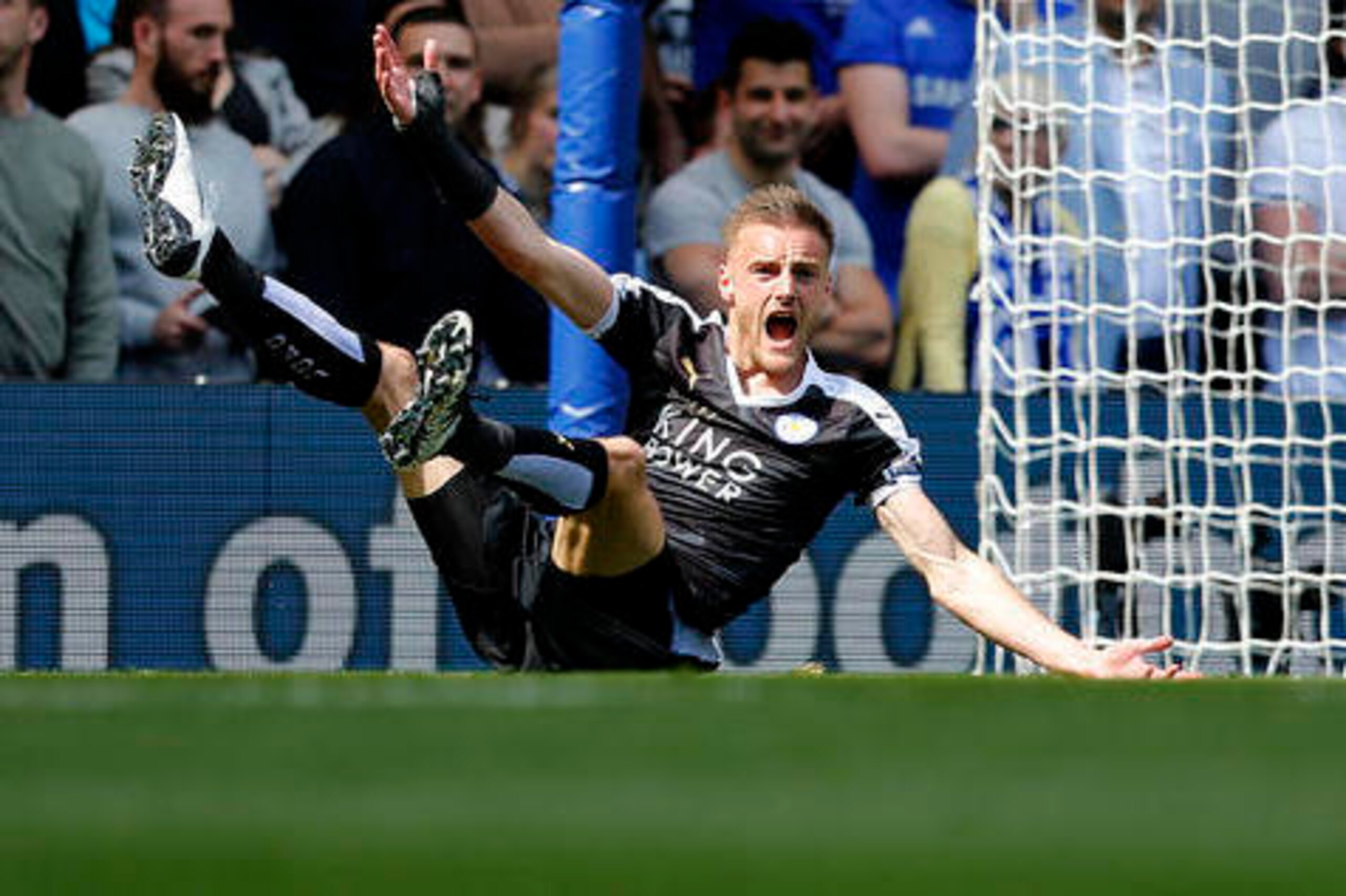 Vardy scored 24 goals for Leicester en route to last season's Premier League title win.