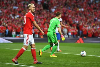 TOULOUSE, FRANCE - JUNE 20: Aaron Ramsey of Wales reacts after missing a chance during the UEFA EURO 2016 Group B match between Russia and Wales at Stadium Municipal on June 20, 2016 in Toulouse, France.  (Photo by Dennis Grombkowski/Getty Images)