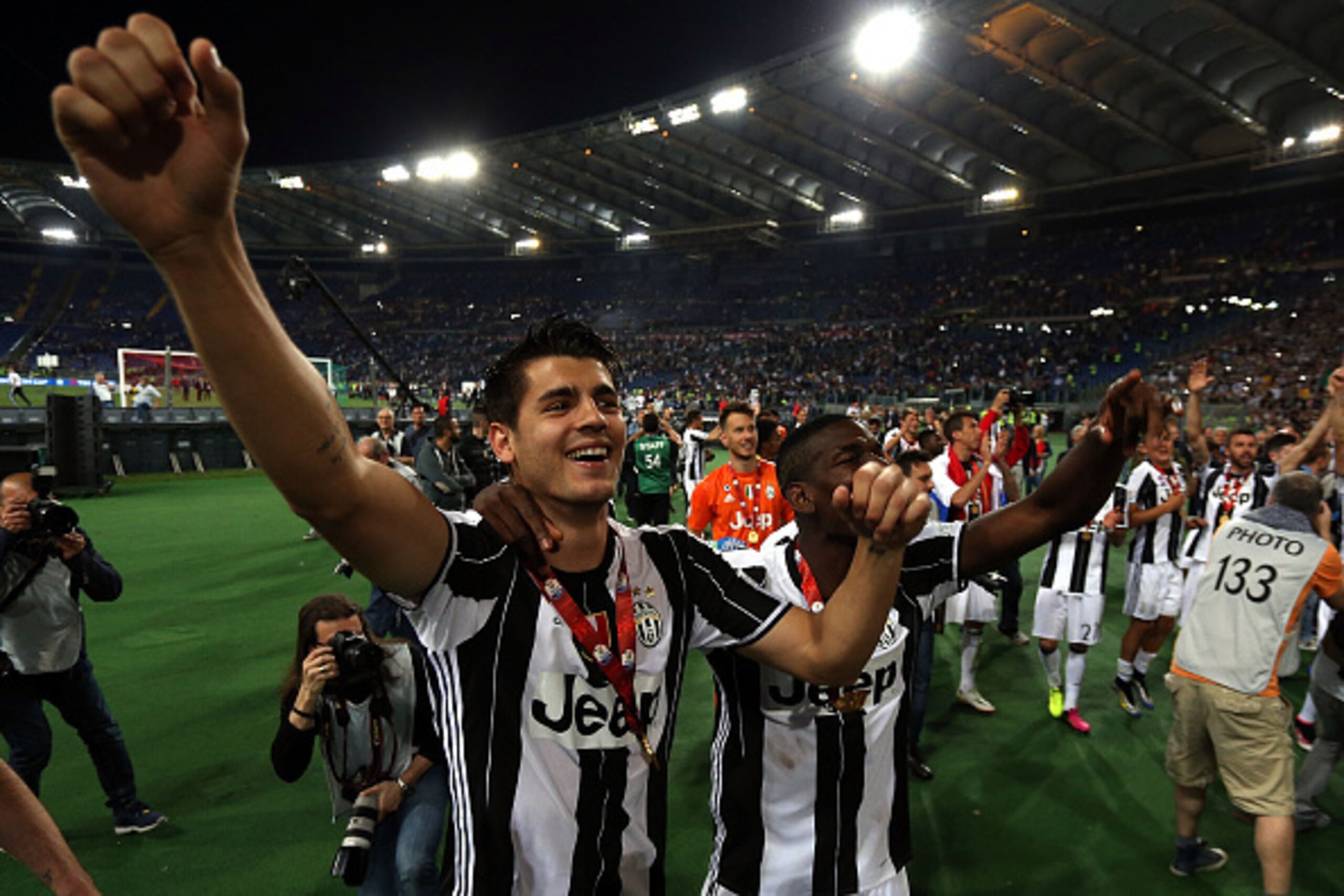 ROME, ITALY - MAY 21: Alvaro Moprata of Juventus FC celebrates with trophy after the Tim Cup Final during the TIM Cup match between AC Milan and Juventus FC at Stadio Olimpico on May 21, 2016 in Rome, Italy.  (Photo by Gabriele Maltinti/Getty Images)