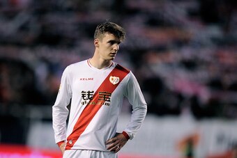 MADRID, SPAIN - APRIL 01: Diego Llorente of Rayo Vallecano de Madrid looks on during the La Liga match between Rayo Vallecano and Getafe CF at Estadio de Vallecas on April 1, 2016 in Madrid, Spain. (Photo by Denis Doyle/Getty Images)