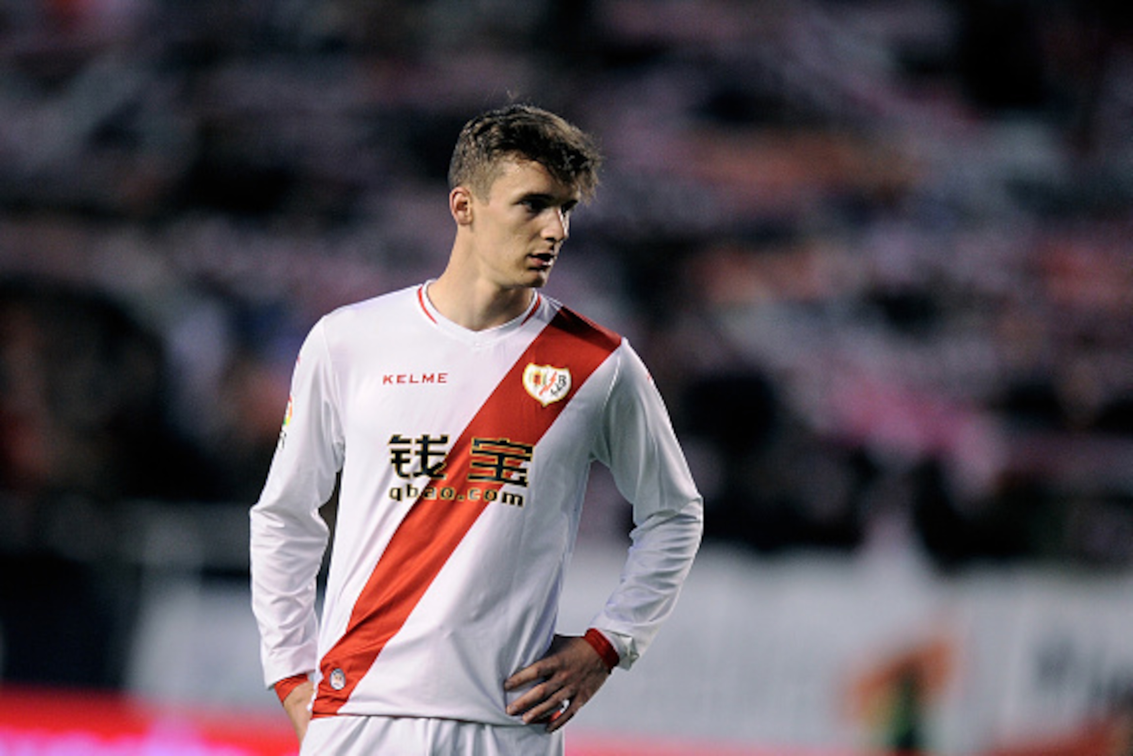MADRID, SPAIN - APRIL 01: Diego Llorente of Rayo Vallecano de Madrid looks on during the La Liga match between Rayo Vallecano and Getafe CF at Estadio de Vallecas on April 1, 2016 in Madrid, Spain. (Photo by Denis Doyle/Getty Images) MADRID, SPAIN - APRIL 01: Diego Llorente of Rayo Vallecano de Madrid looks on during the La Liga match between Rayo Vallecano and Getafe CF at Estadio de Vallecas on April 1, 2016 in Madrid, Spain. (Photo by Denis Doyle/Getty Images)