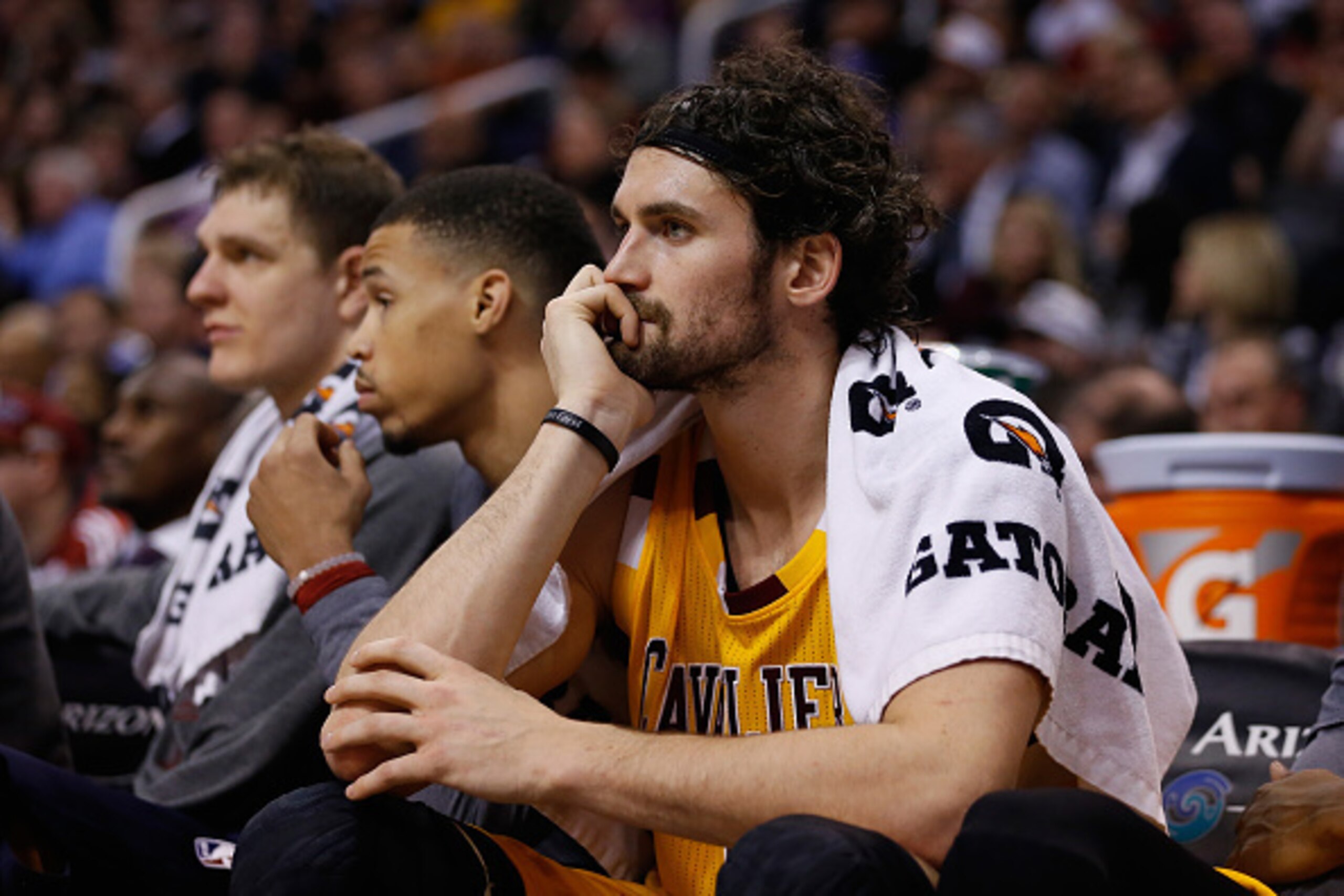 PHOENIX, AZ - DECEMBER 28:  Kevin Love #0 of the Cleveland Cavaliers watches from the bench during the NBA game against the Phoenix Suns at Talking Stick Resort Arena on December 28, 2015 in Phoenix, Arizona.  NOTE TO USER: User expressly acknowledges and