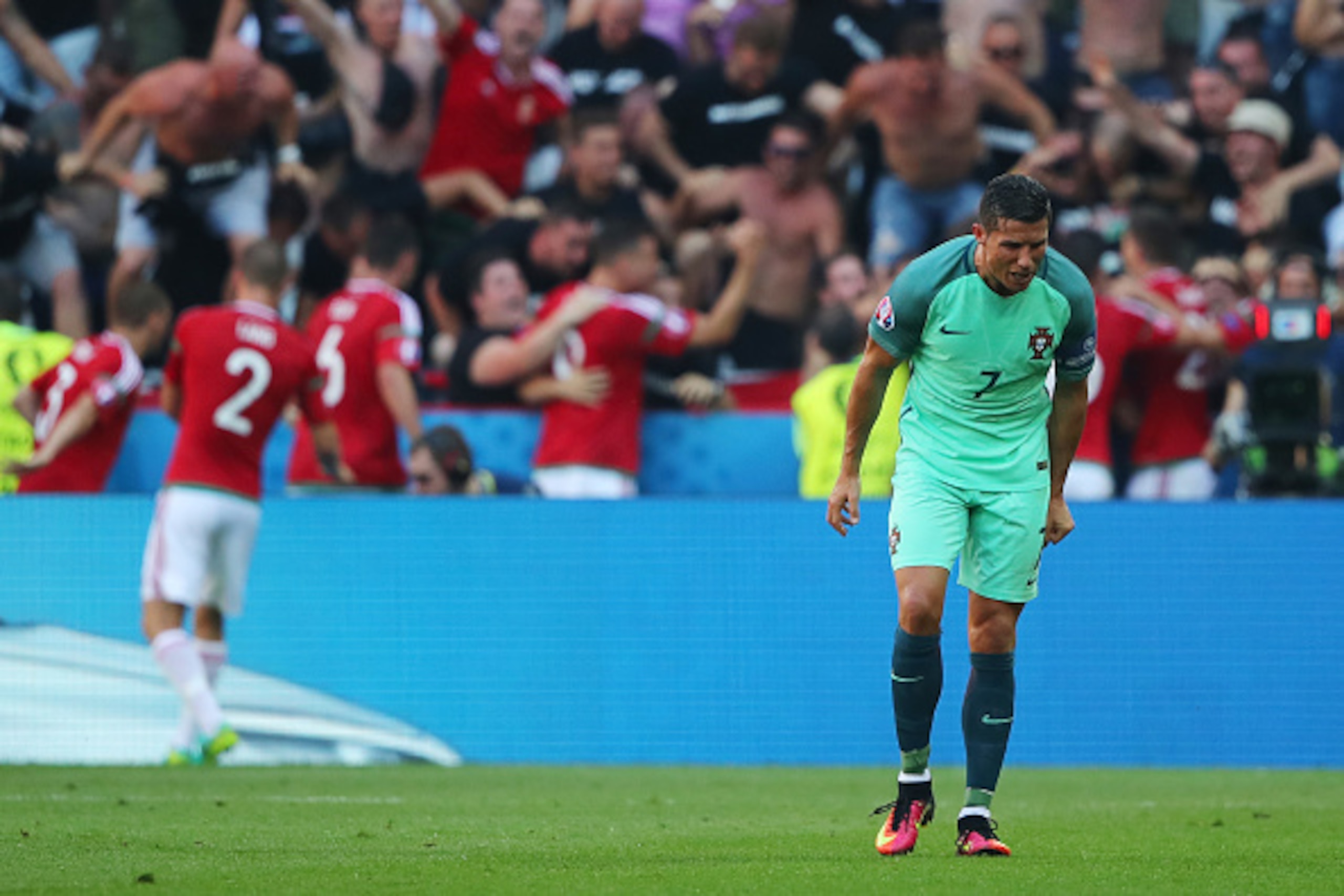 LYON, FRANCE - JUNE 22: Cristiano Ronaldo of Portugal shows his frustration after Hungary's third goal during the UEFA EURO 2016 Group F match between Hungary and Portugal at Stade des Lumieres on June 22, 2016 in Lyon, France. (Photo by Clive Brunskill LYON, FRANCE - JUNE 22: Cristiano Ronaldo of Portugal shows his frustration after Hungary's third goal during the UEFA EURO 2016 Group F match between Hungary and Portugal at Stade des Lumieres on June 22, 2016 in Lyon, France. (Photo by Clive Brunskill