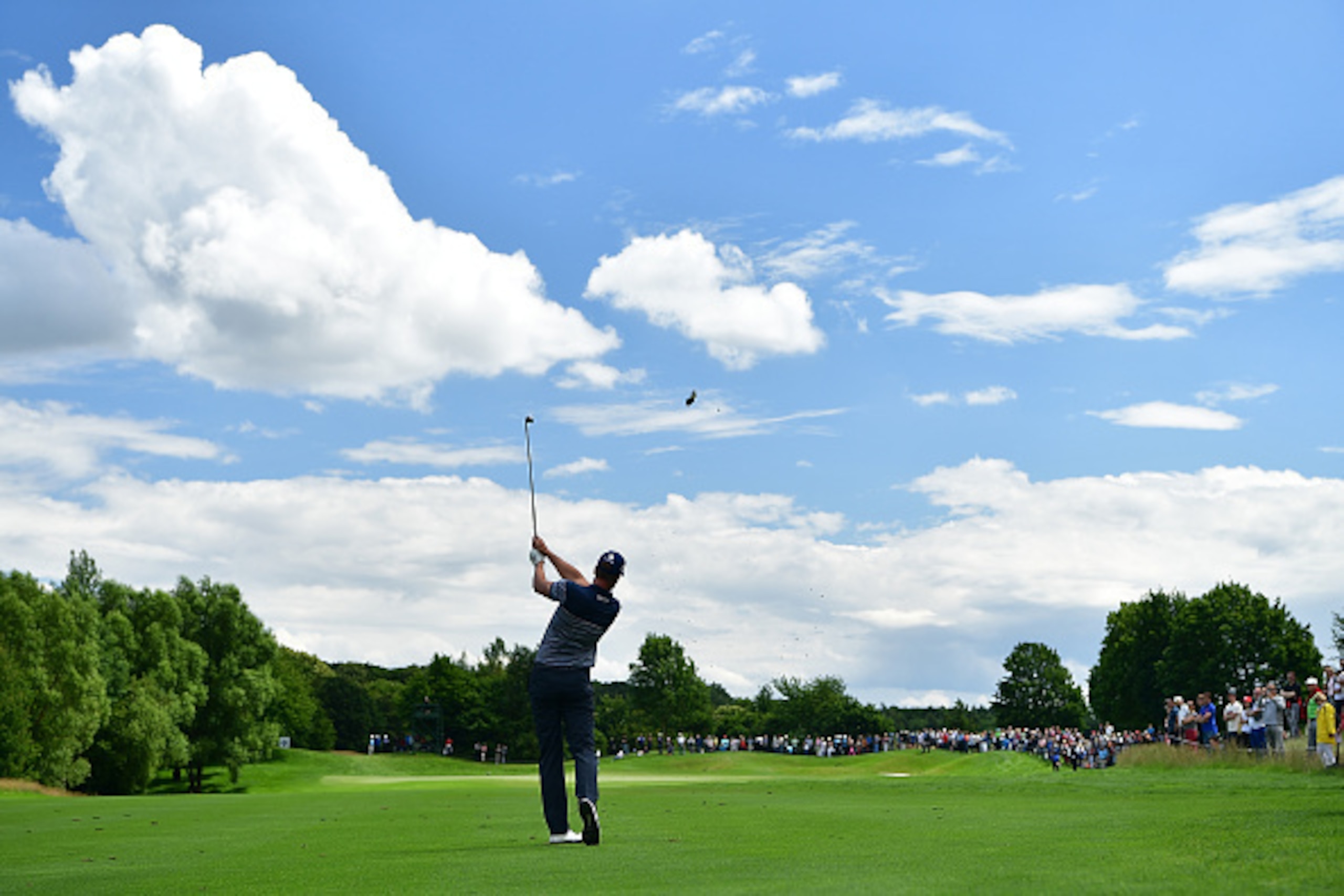 COLOGNE, GERMANY - JUNE 26:  Henrik Stenson of Sweden hits an approach shot during the final round of the BMW International Open at Gut Larchenhof on June 26, 2016 in Cologne, Germany.  (Photo by Stuart Franklin/Getty Images)