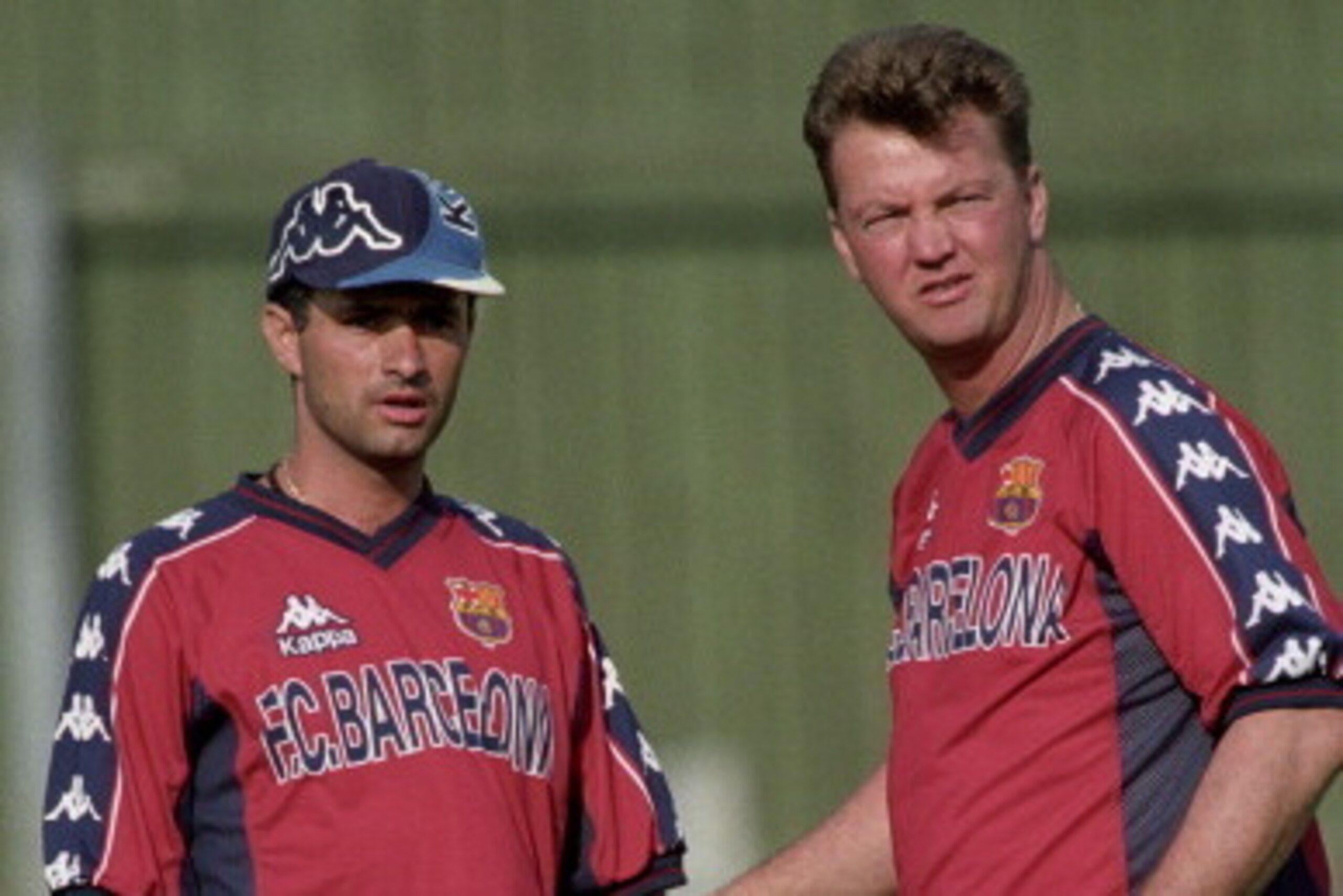 assistant trainer Jose Mourinho (L), Coach Louis van Gaal (R) of Barcelona during the season 1997/1998 in Barcelona, Spain. (Photo by VI Images via Getty Images) assistant trainer Jose Mourinho (L), Coach Louis van Gaal (R) of Barcelona during the season 1997/1998 in Barcelona, Spain. (Photo by VI Images via Getty Images)