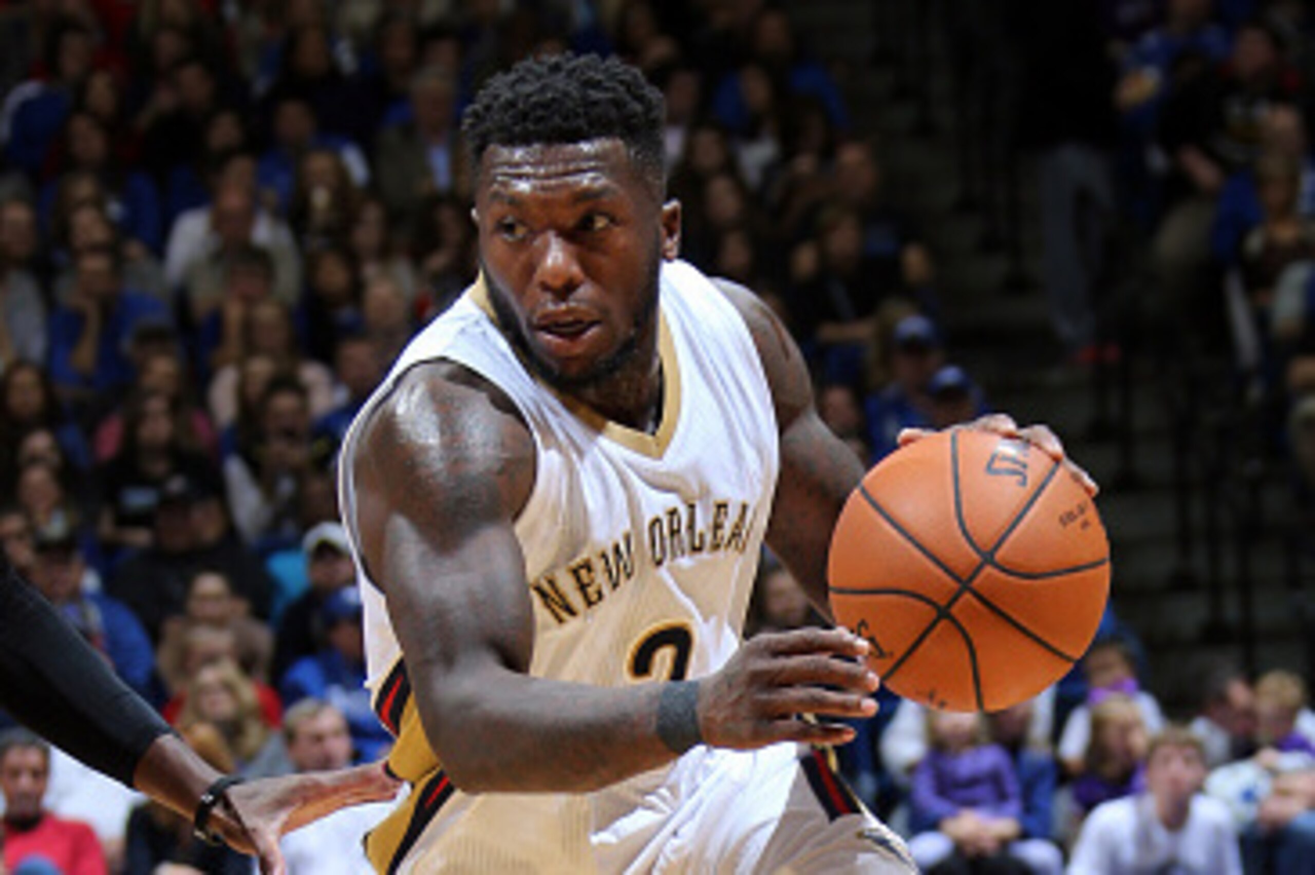 LEXINGTON, KY - OCTOBER 17:  Nate Robinson #2 of the New Orleans Pelicans handles the ball against the Sacramento Kings during a preseason game on October 17, 2015 at Rupp Arena in Lexington, Kentucky. NOTE TO USER: User expressly acknowledges and agrees