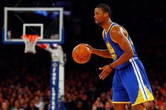 NEW YORK, NY - JANUARY 31:  (NEW YORK DAILIES OUT)    Harrison Barnes #40 of the Golden State Warriors in action against the New York Knicks at Madison Square Garden on January 31, 2016 in New York City. The Warriors defeated the Knicks 116-95.  NOTE TO U