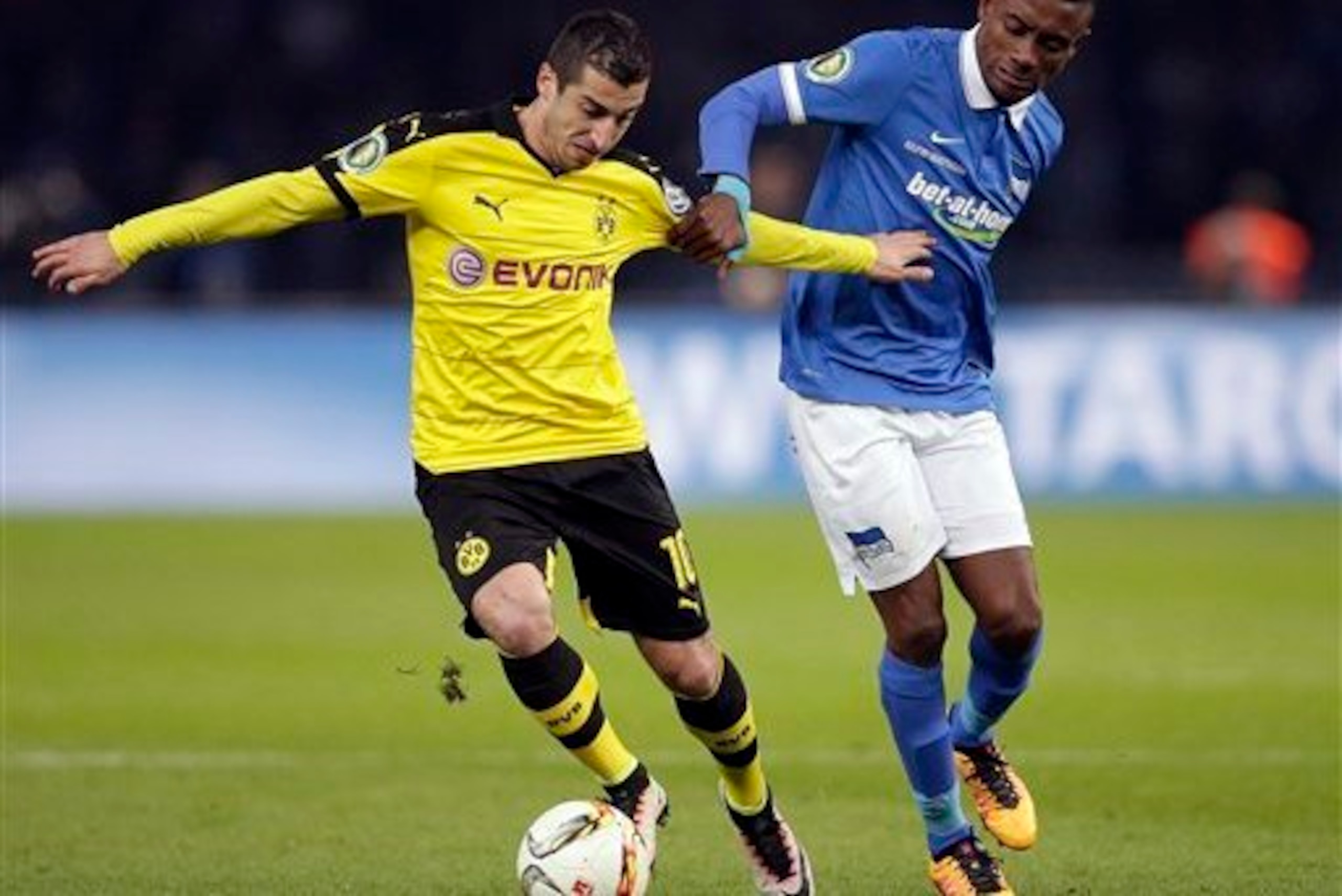 Mkhitaryan's arrival would give United even more midfield options. Mkhitaryan's arrival would give United even more midfield options.