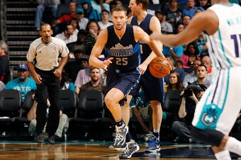 CHARLOTTE, NC - MARCH 14: Chandler Parsons #25 of the Dallas Mavericks handles the ball during the game against the Charlotte Hornets on March 14, 2016 at Time Warner Cable Arena in Charlotte, North Carolina. NOTE TO USER: User expressly acknowledges and 