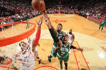 HOUSTON, TX - NOVEMBER 16:  Marcus Smart #36 of the Boston Celtics and Jared Sullinger #7 of the Boston Celtics go after a rebound against the Houston Rockets on November 16, 2015 at the Toyota Center in Houston, Texas. NOTE TO USER: User expressly acknow