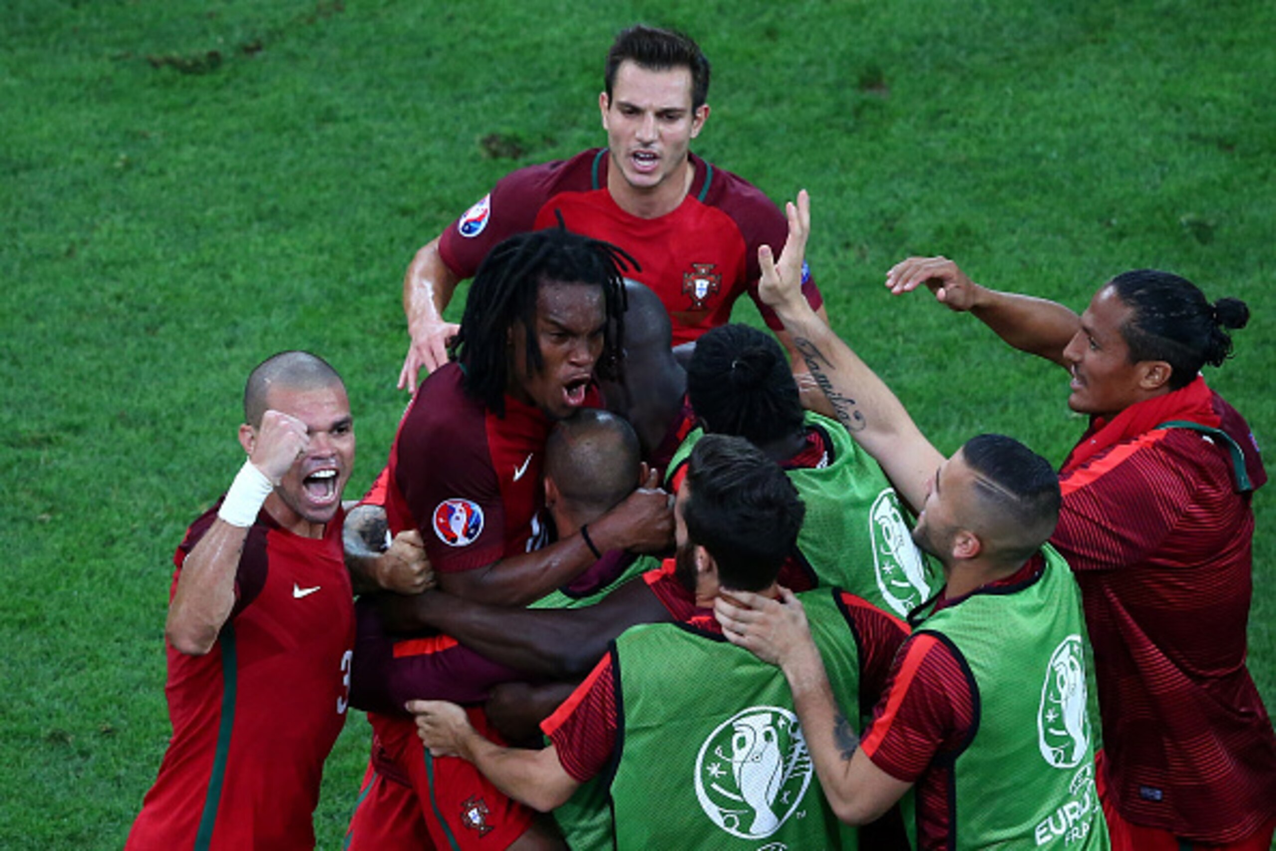 MARSEILLE, FRANCE - JUNE 30:  Renato Sanches (2nd L) of Portugal celebrates scoring his team's first goal with his team mates during the UEFA EURO 2016 quarter final match between Poland and Portugal at Stade Velodrome on June 30, 2016 in Marseille, Franc