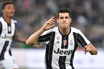 Juventus' forward from Spain Alvaro Morata celebrates after scoring during the Italian Tim Cup final football match AC Milan vs Juventus on May 21, 2016 at the Olympic Stadium in Rome.    AFP PHOTO / TIZIANA FABI / AFP / TIZIANA FABI        (Photo credit 