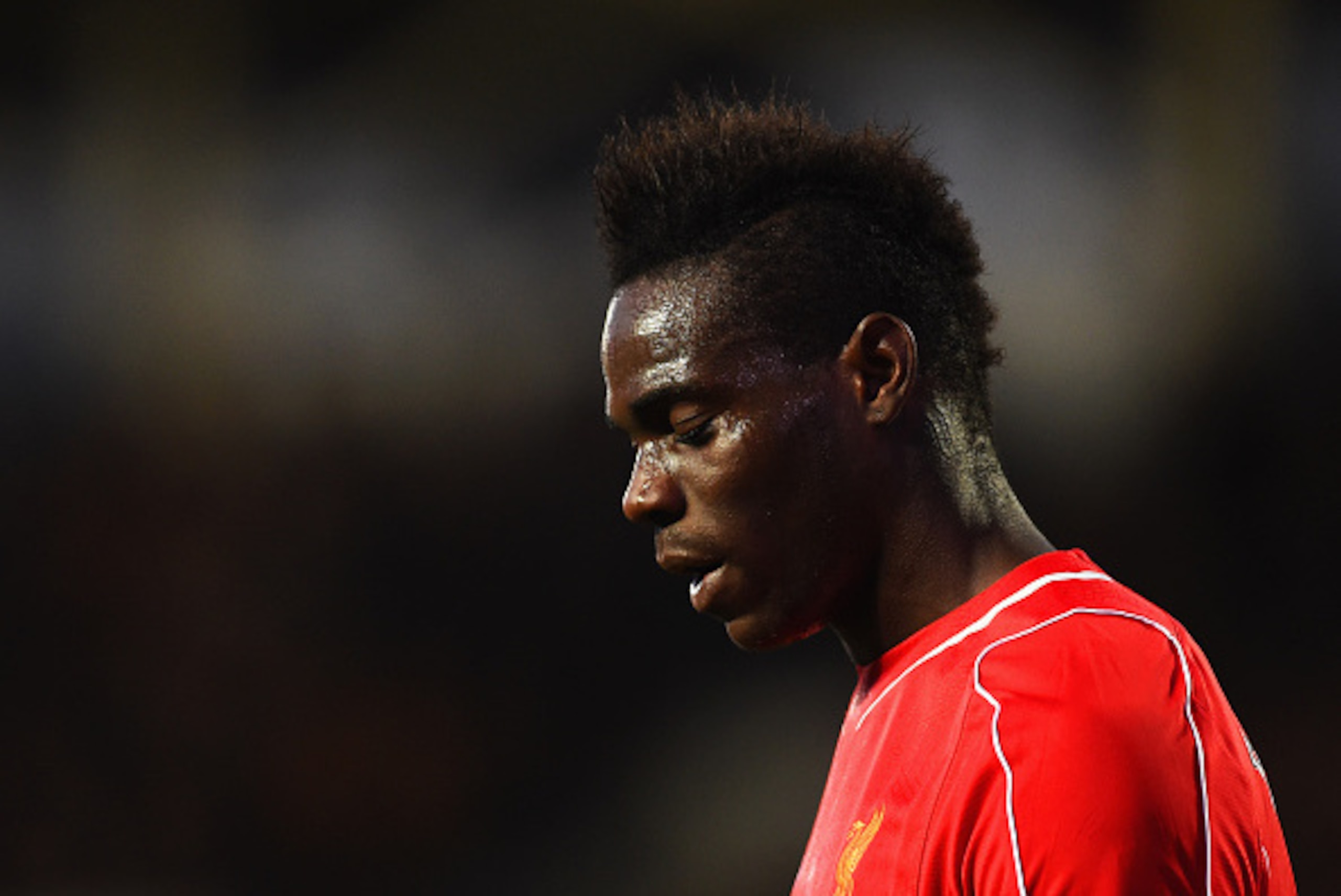 HULL, ENGLAND - APRIL 28:  Mario Balotelli of Liverpool looks on during the Barclays Premier League match between Hull City and Liverpool at KC Stadium on April 28, 2015 in Hull, England.  (Photo by Laurence Griffiths/Getty Images)