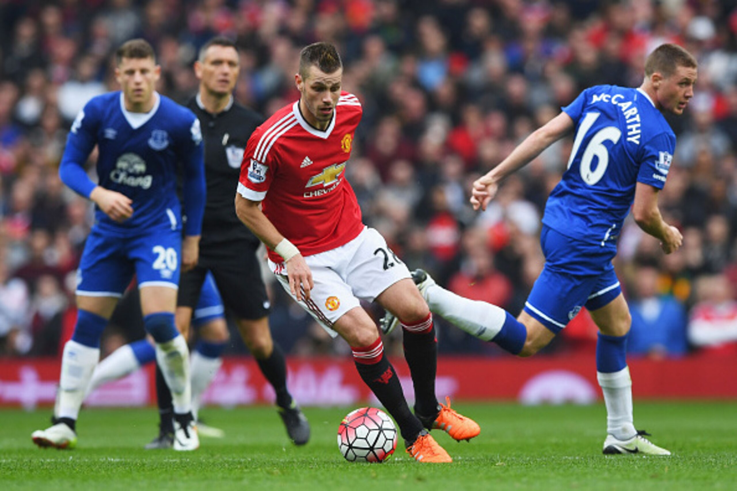 MANCHESTER, ENGLAND - APRIL 03: Morgan Schneiderlin of Manchester United evades James McCarthy of Everton (16) during the Barclays Premier League match between Manchester United and Everton at Old Trafford on April 3, 2016 in Manchester, England. (Photo MANCHESTER, ENGLAND - APRIL 03: Morgan Schneiderlin of Manchester United evades James McCarthy of Everton (16) during the Barclays Premier League match between Manchester United and Everton at Old Trafford on April 3, 2016 in Manchester, England. (Photo