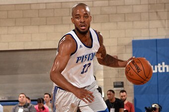 ORLANDO, FL - JULY 2:  Lorenzo Brown #17 of Detroit Pistons handles the ball against the New York Knicks on July 2, 2016 at the Amway Center in Orlando, Florida. NOTE TO USER: User expressly acknowledges and agrees that, by downloading and or using this P