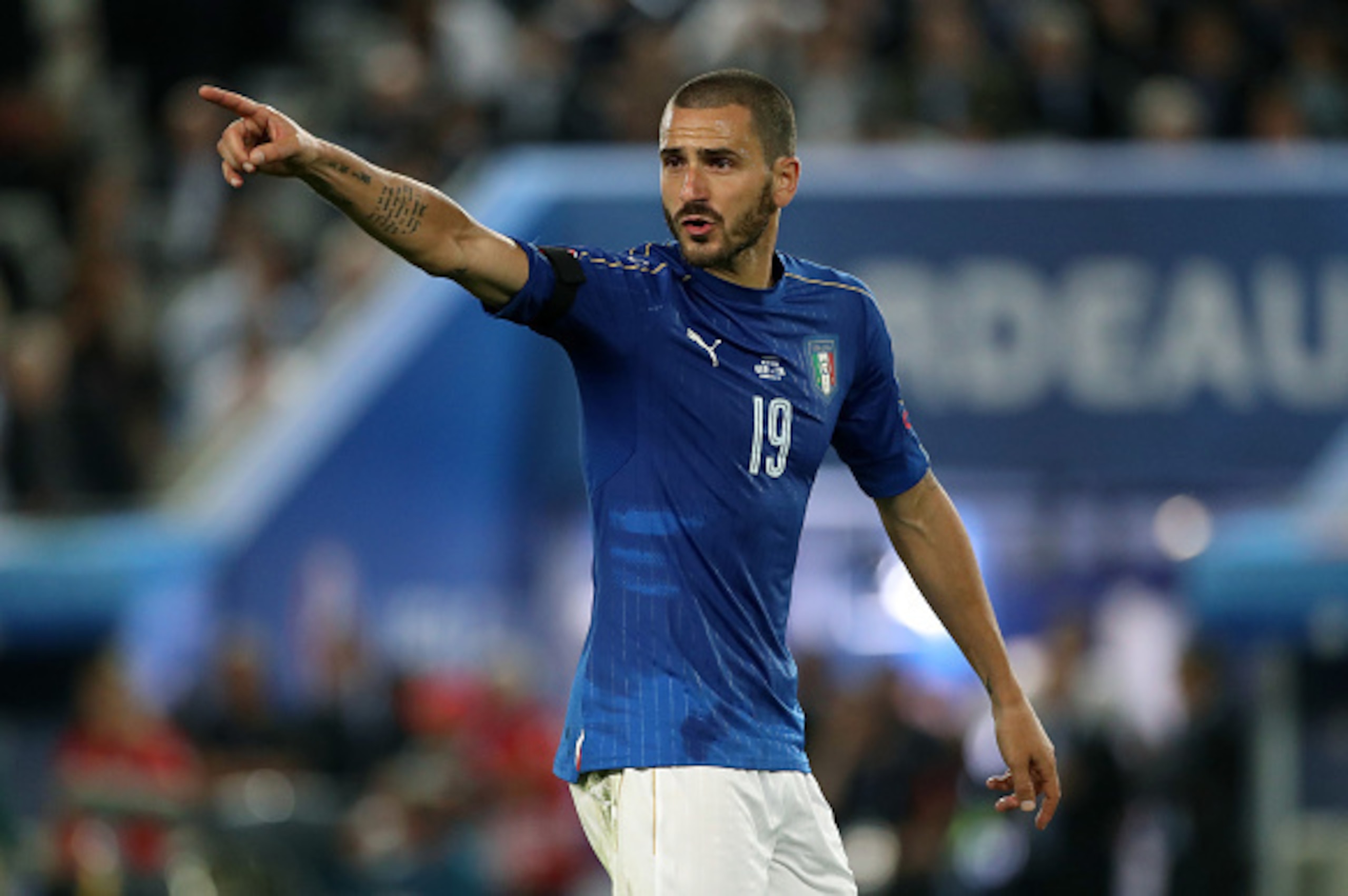 BORDEAUX, FRANCE - JULY 2: Leonardo Bonucci of Italy gestures during the UEFA Euro 2016 quarter final match between Germany and Italy at Stade Matmut Atlantique on July 2, 2016 in Bordeaux, France. (Photo by Jean Catuffe/Getty Images)