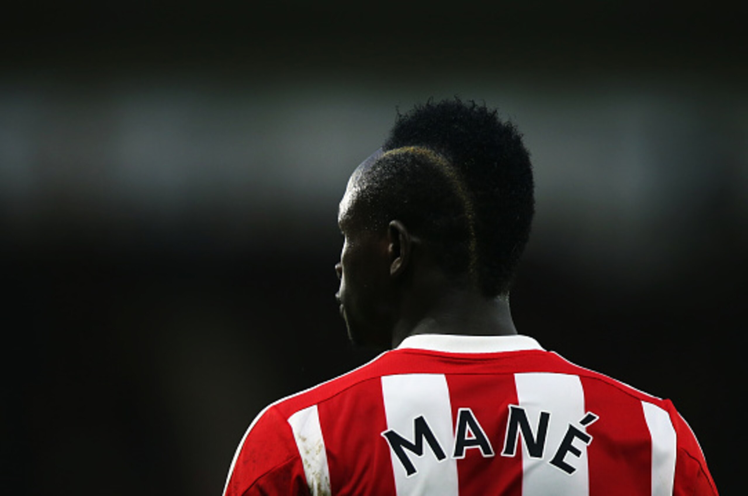 SOUTHAMPTON, ENGLAND - DECEMBER 05: Sadio Mane of Southampton looks on during the Barclays Premier League match between Southampton and Aston Villa at St Mary's Stadium on December 5, 2015 in Southampton, England.  (Photo by Bryn Lennon/Getty Images)